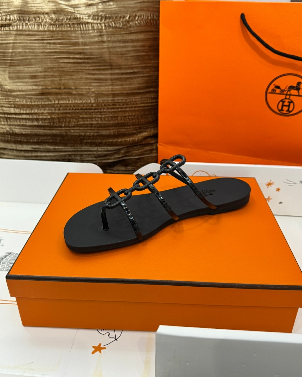 에르메스 Mykonos 샌들
