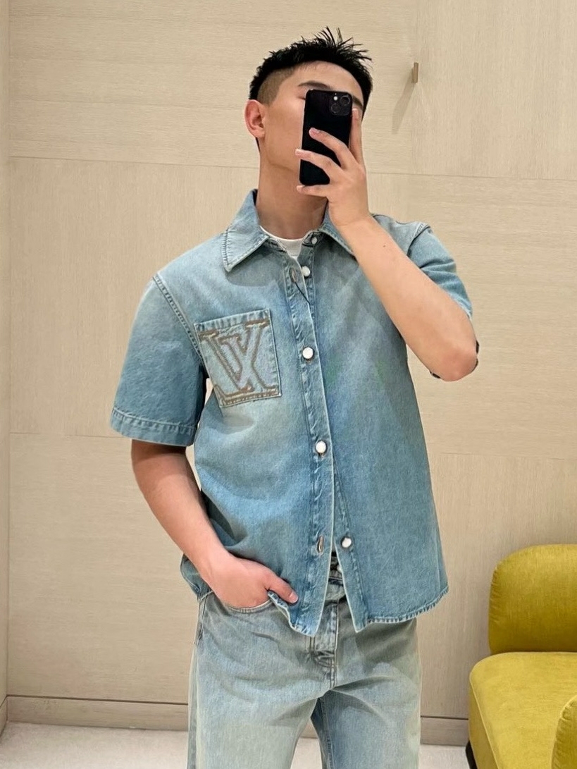 루이비통 데님 반팔 셔츠