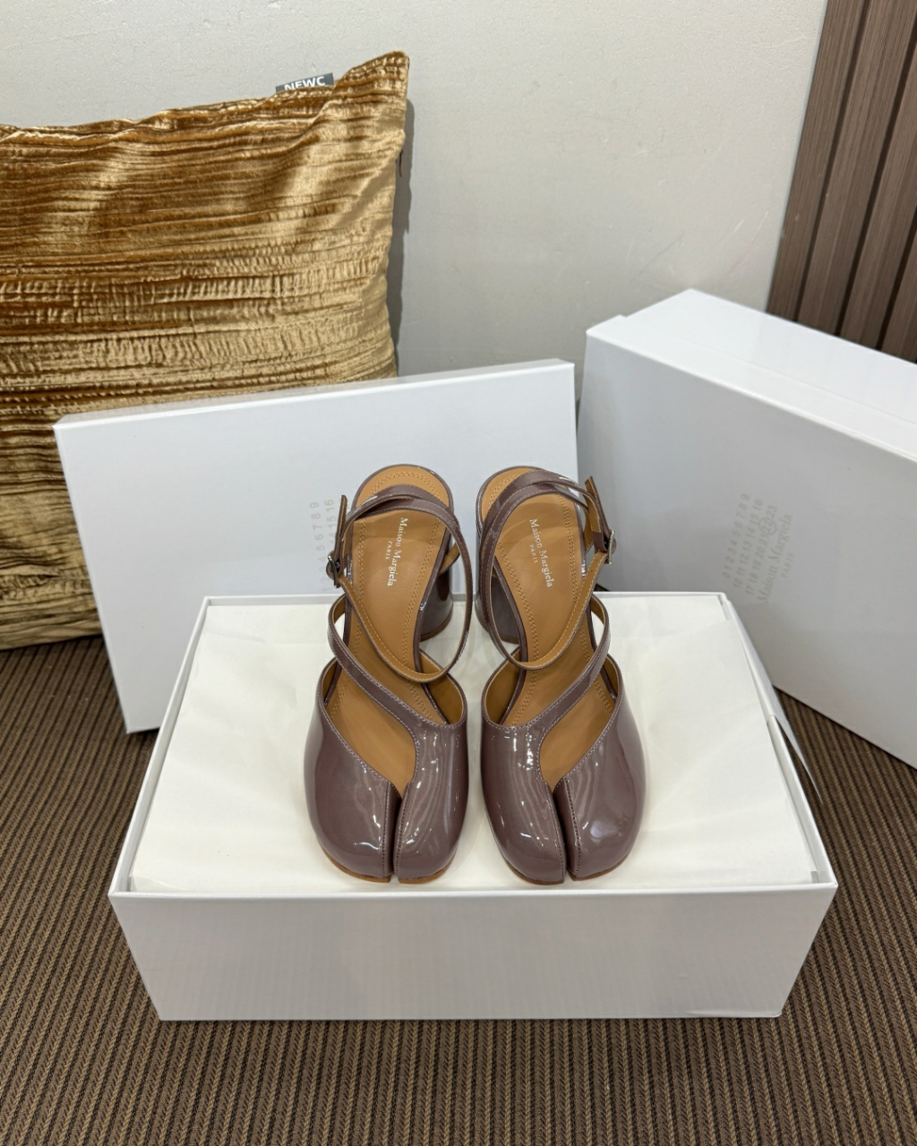 메종마르지엘라 타비 펌프스