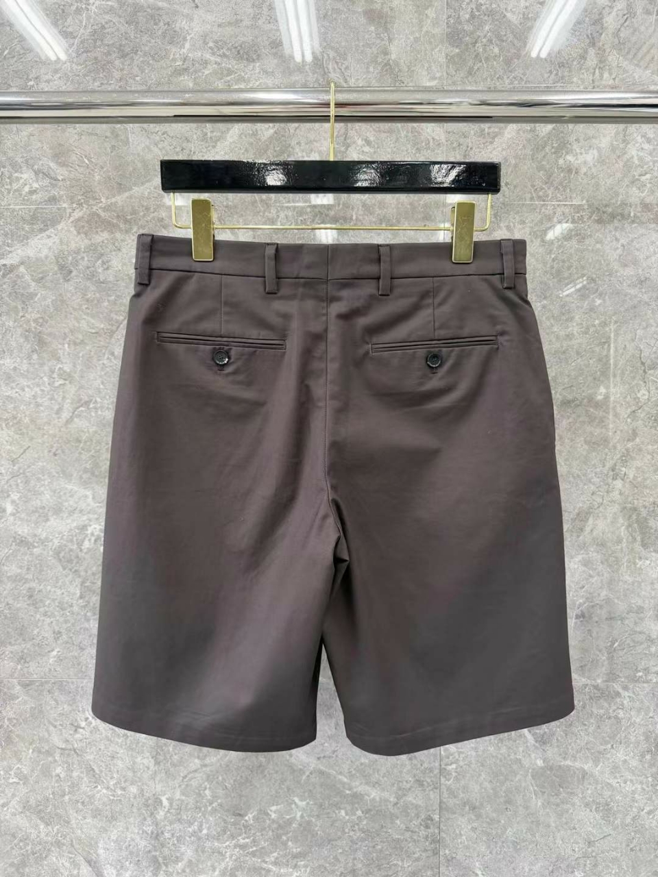 로로피아나 자르노 버뮤다 반바지