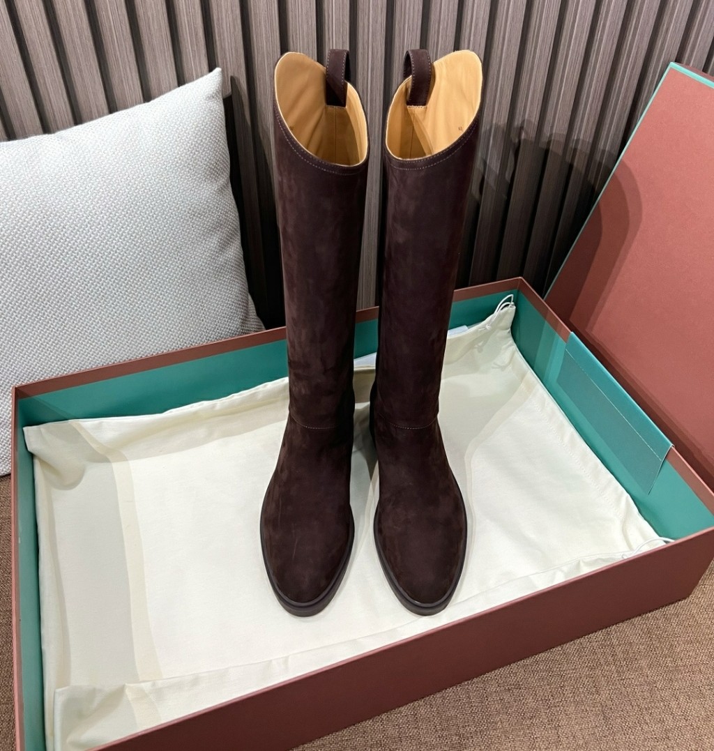 로로피아나 스웨이드 부츠