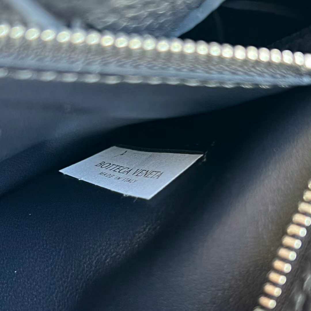 보테가베네타 디아고 크로스 백
