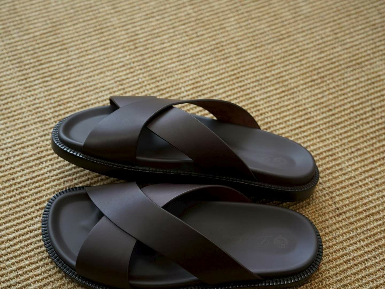 로로피아나 리비에라 슬라이드 샌들