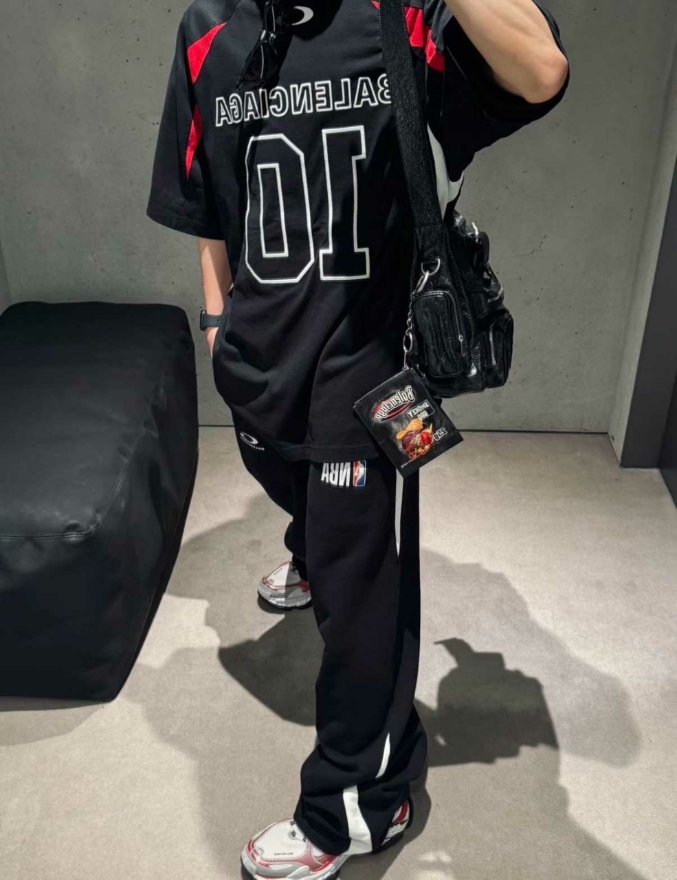 발렌시아가 NBA 오버사이즈 저지 티셔츠