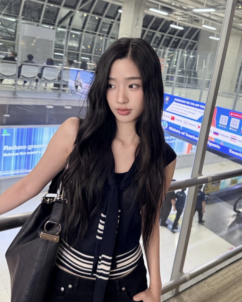 디올 캐시미어 실크 민소매 스웨터