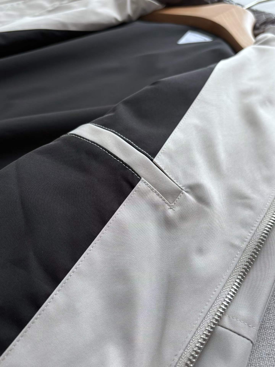 보테가베네타 인트레치아토 가죽 카라 자켓