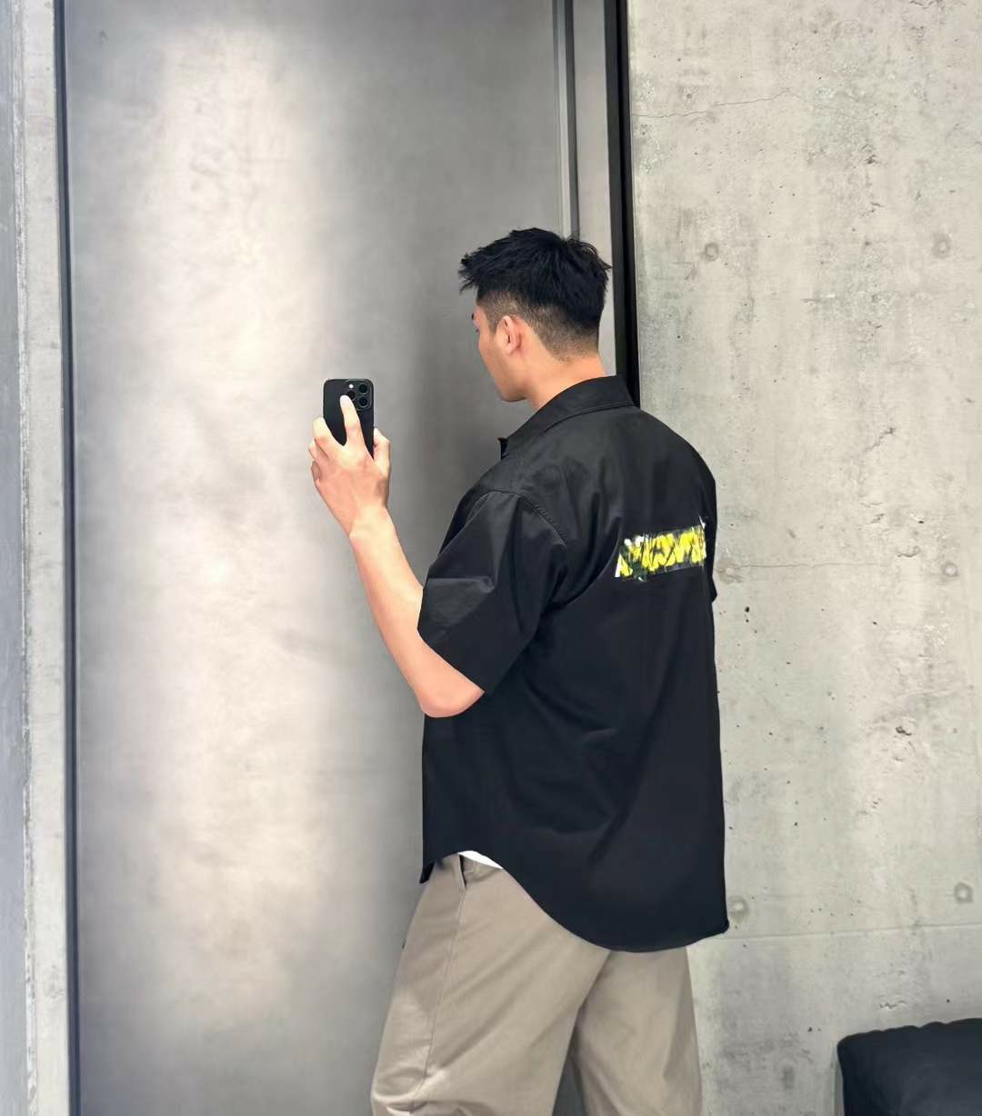 발렌시아가 워크웨어 반팔 셔츠