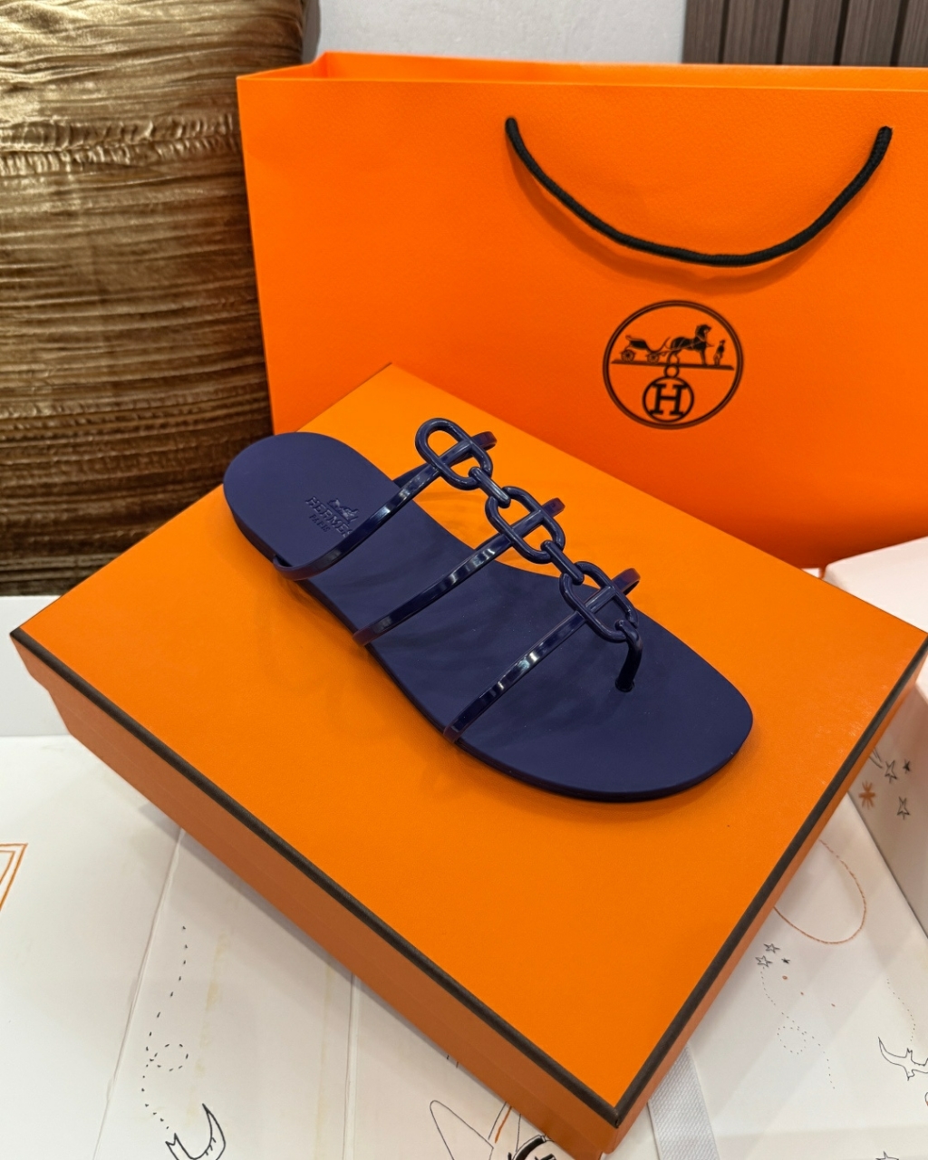 에르메스 Mykonos 샌들