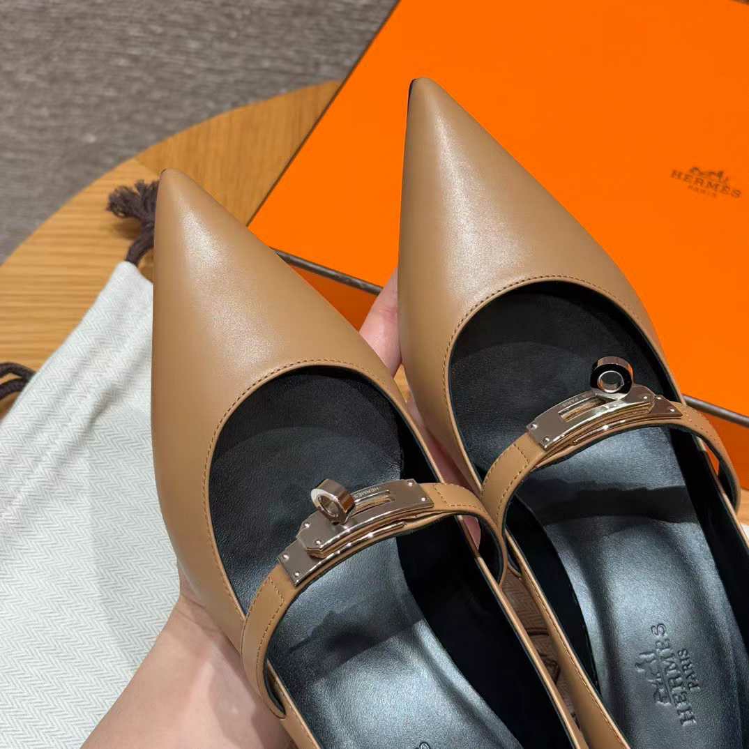에르메스 키아라 40 펌프스