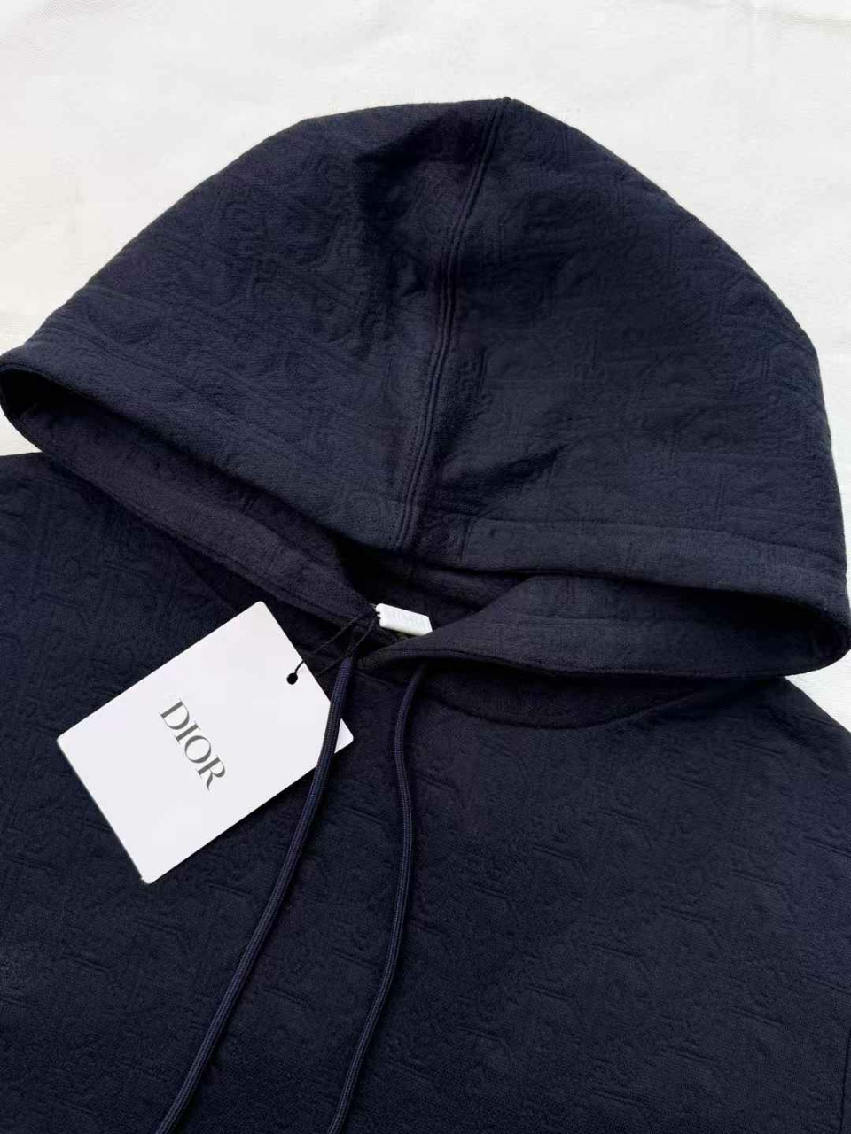 디올 오블리크 후드