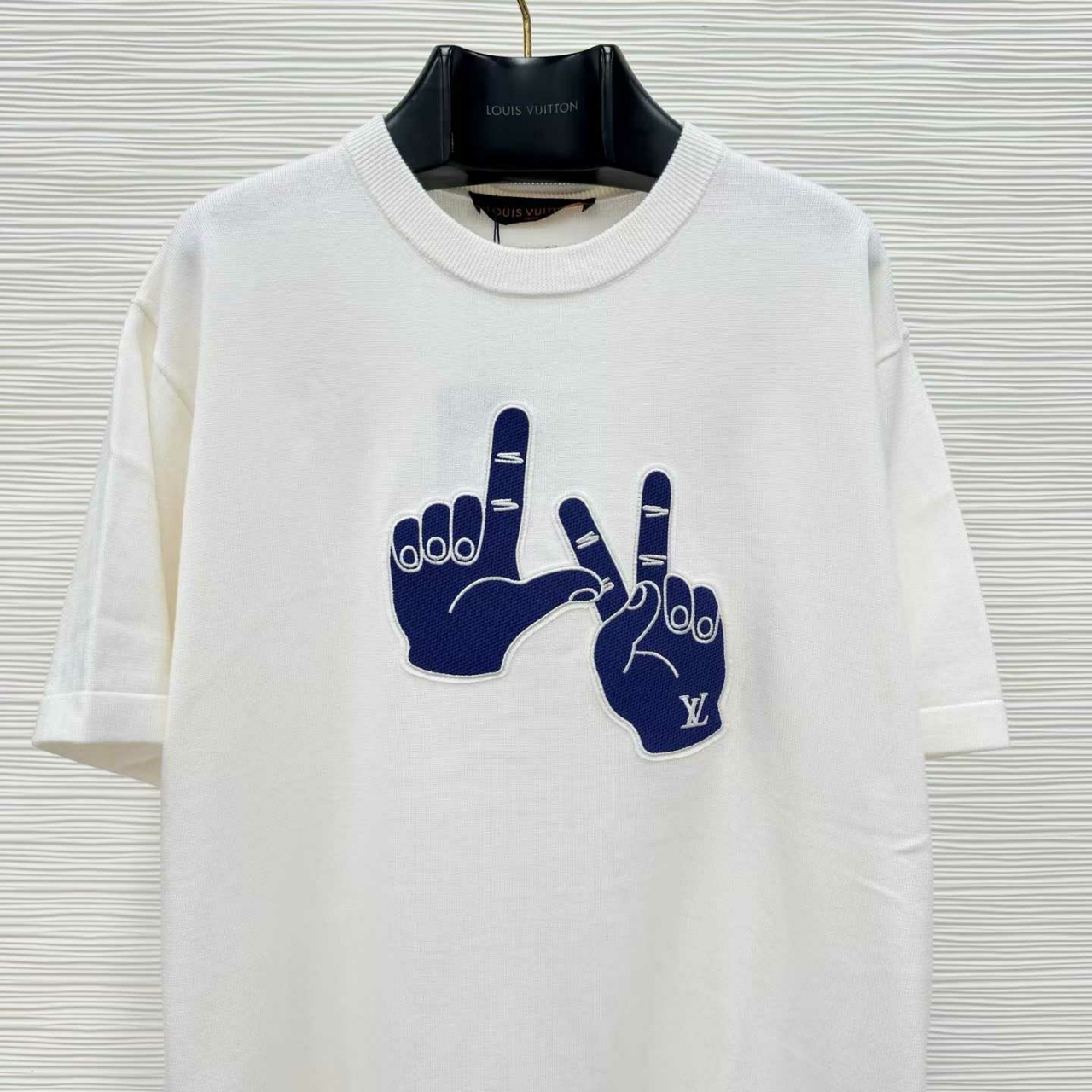 루이비통 시그니처 패치 크루넥