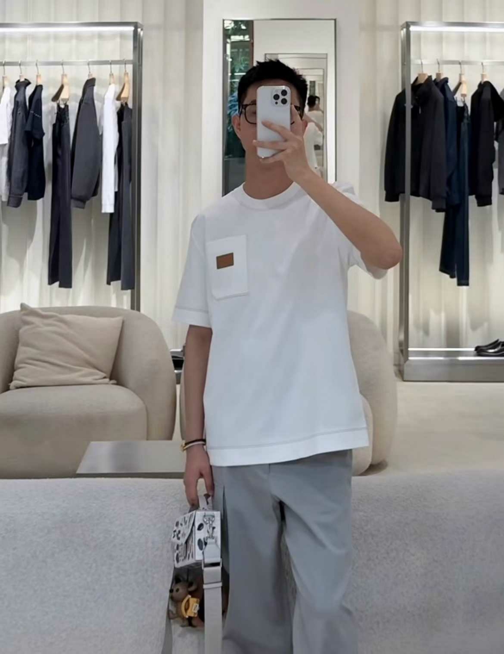 펜디 코튼 레귤러 핏 크루넥 티셔츠