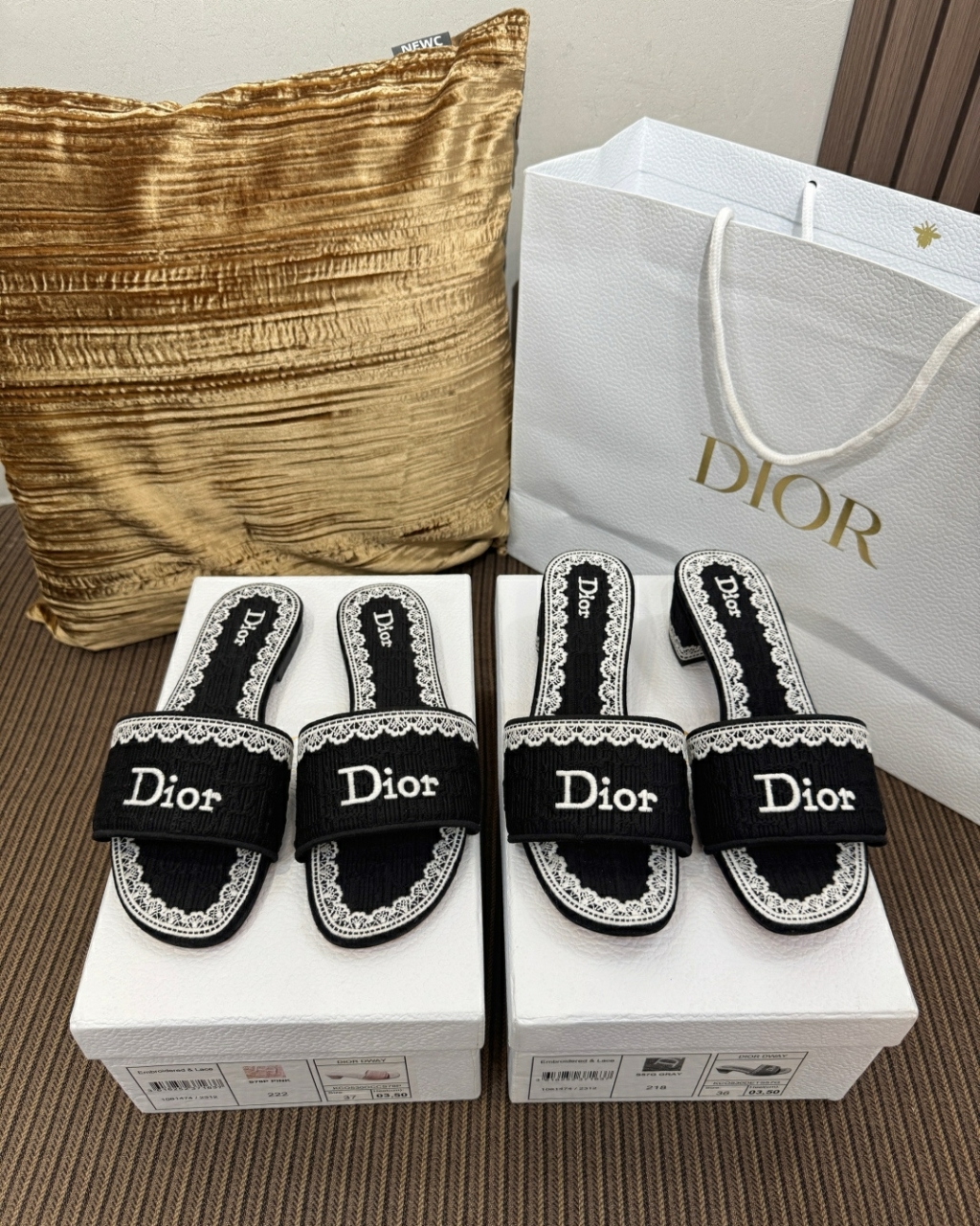 디올 덴텔 힐 슬라이드