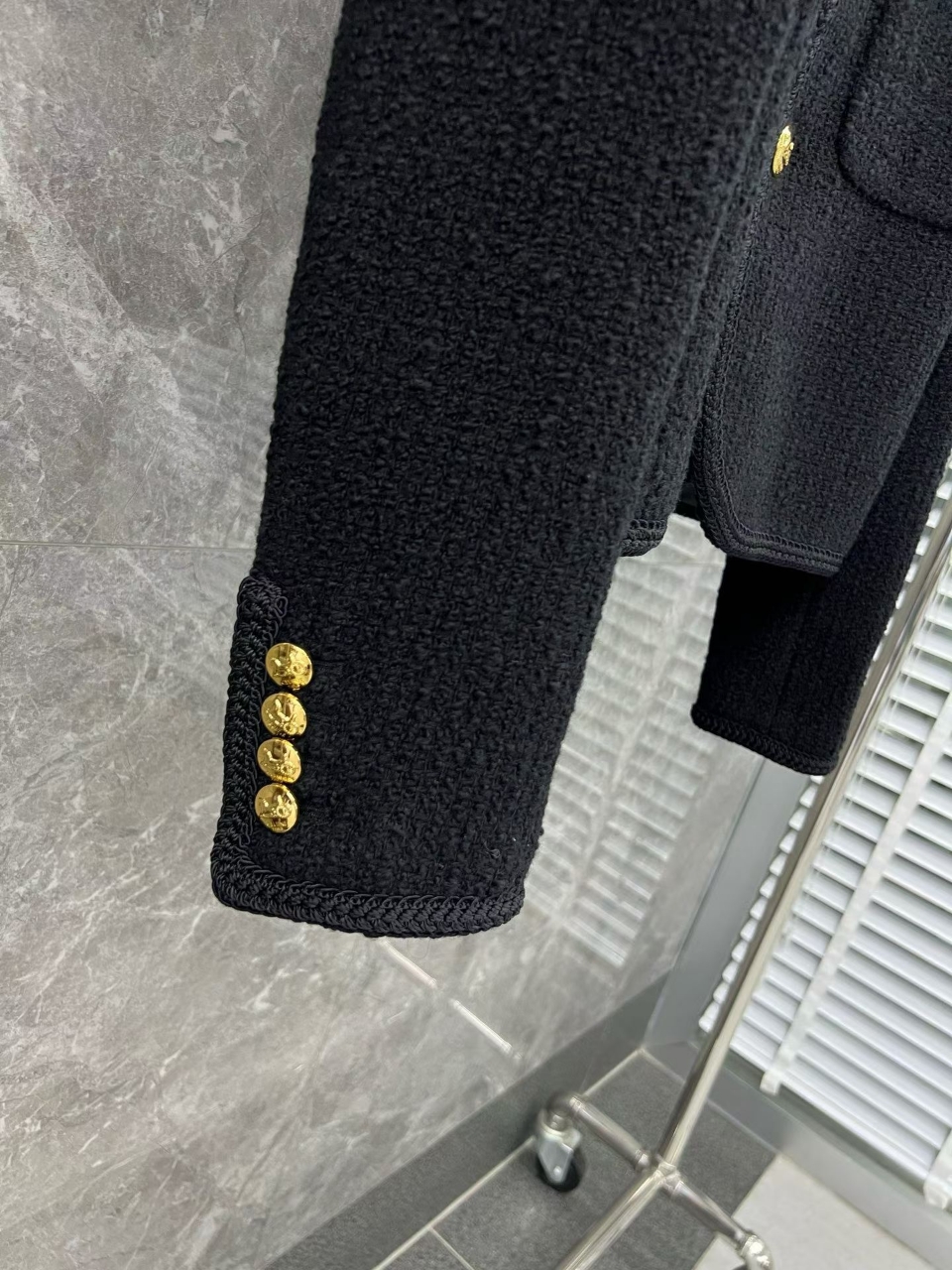셀린느 샤세르 부클레 트위드 자켓