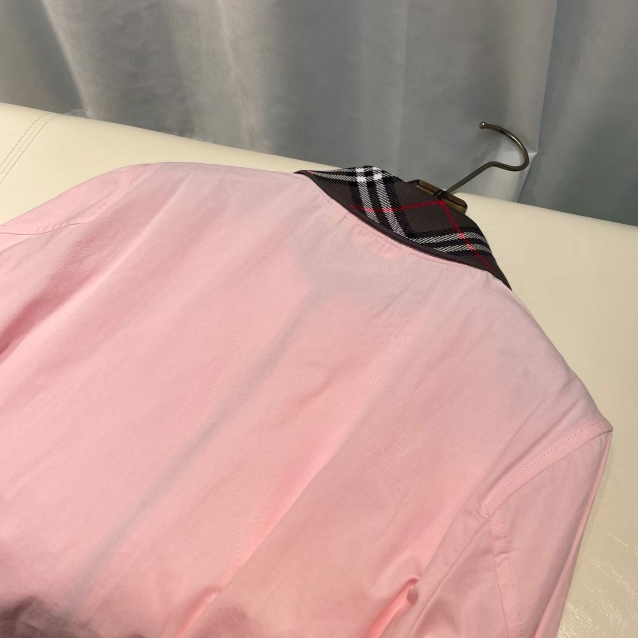 버버리 체크 카라 자켓