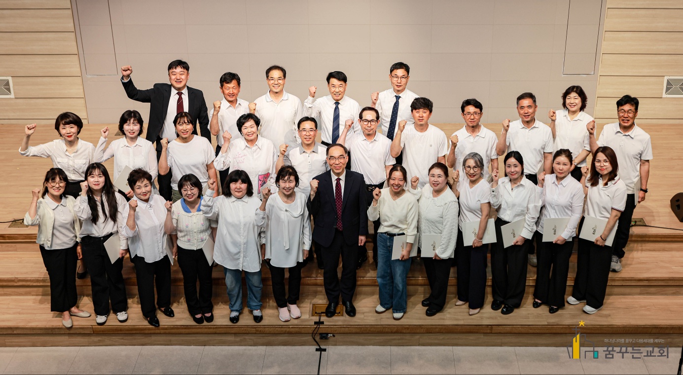 8f3acc99aff94.jpg