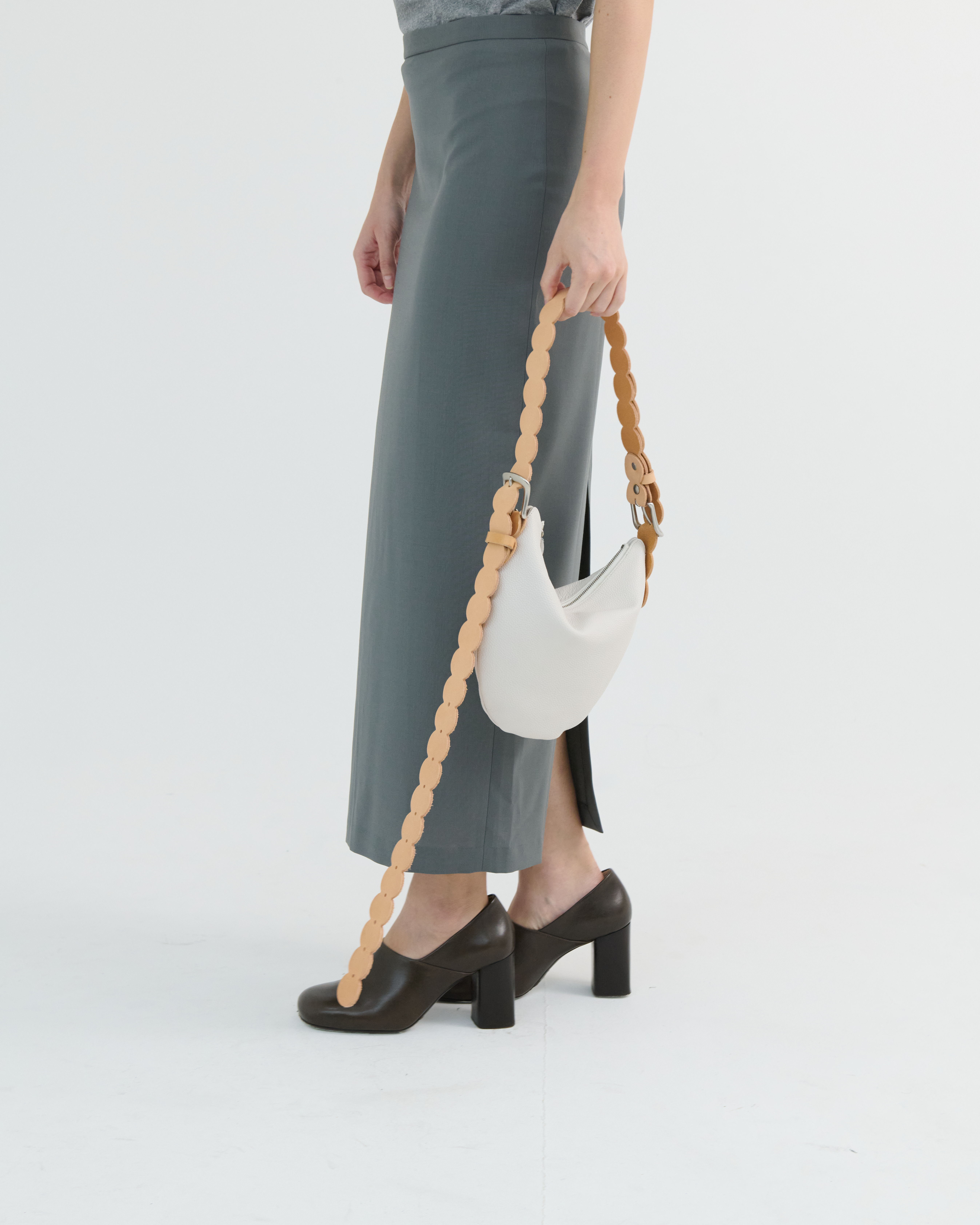 Belted bag 03 (white)