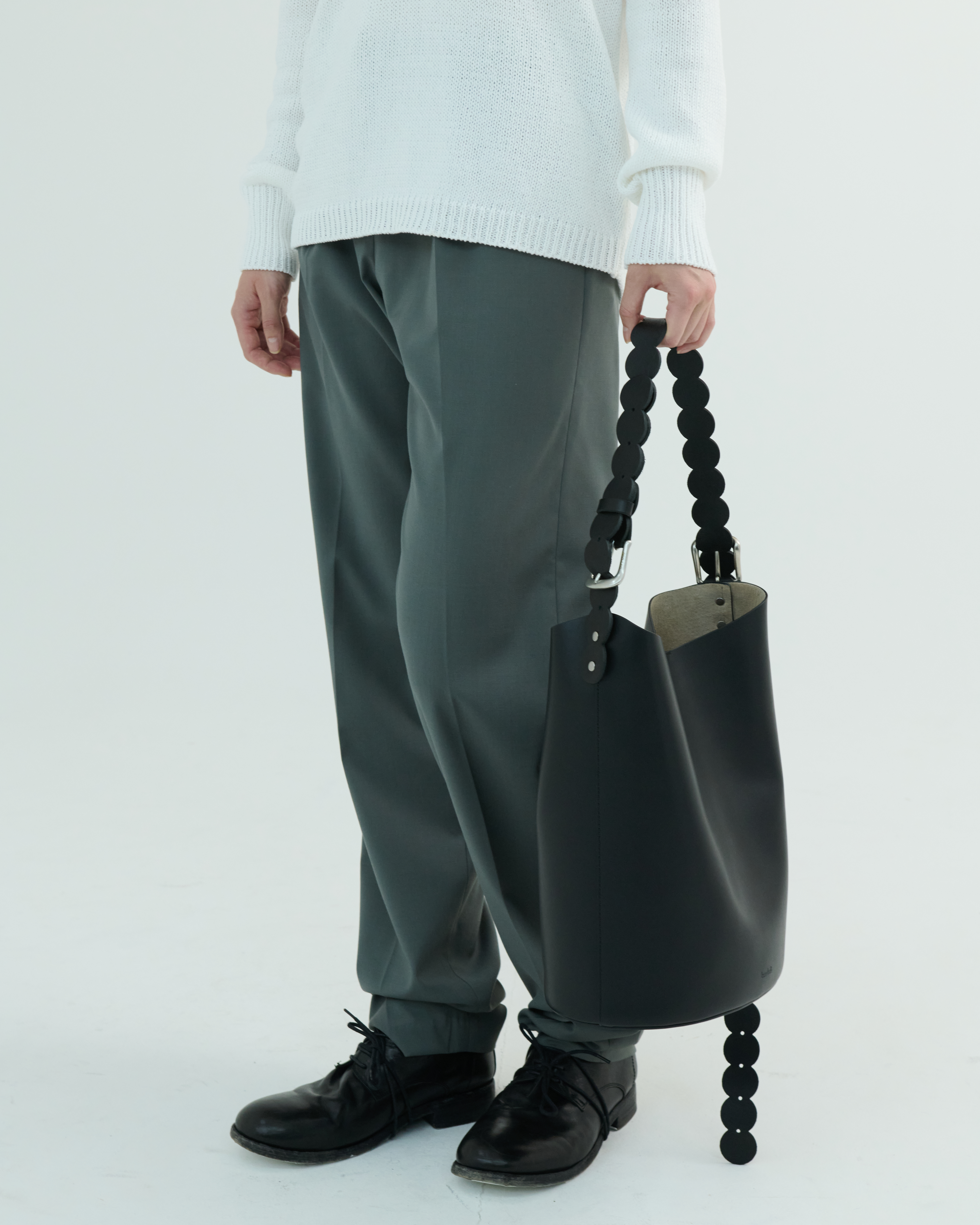 Belted bag 01 (Black)