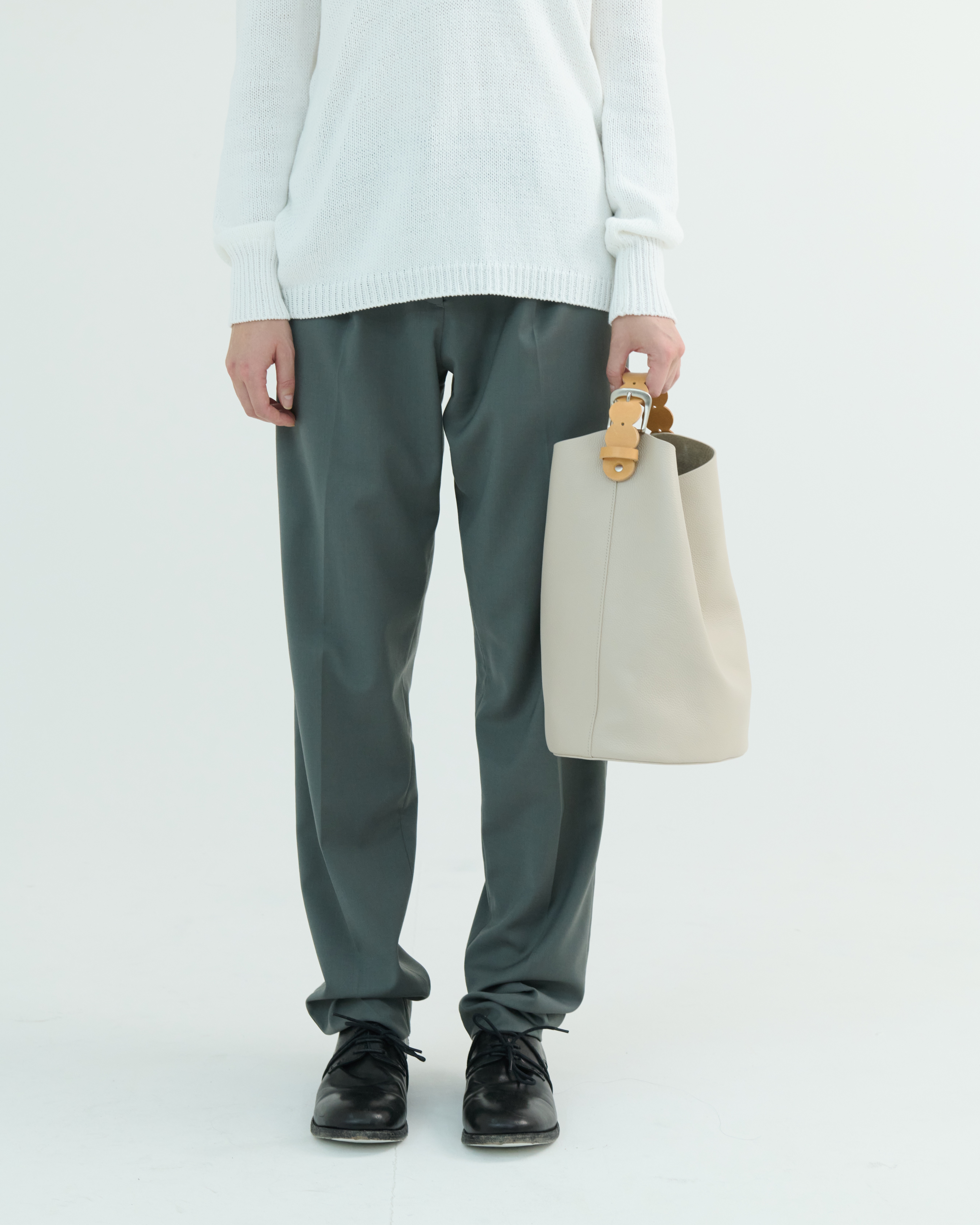 Belted bag 01 (Ivory)