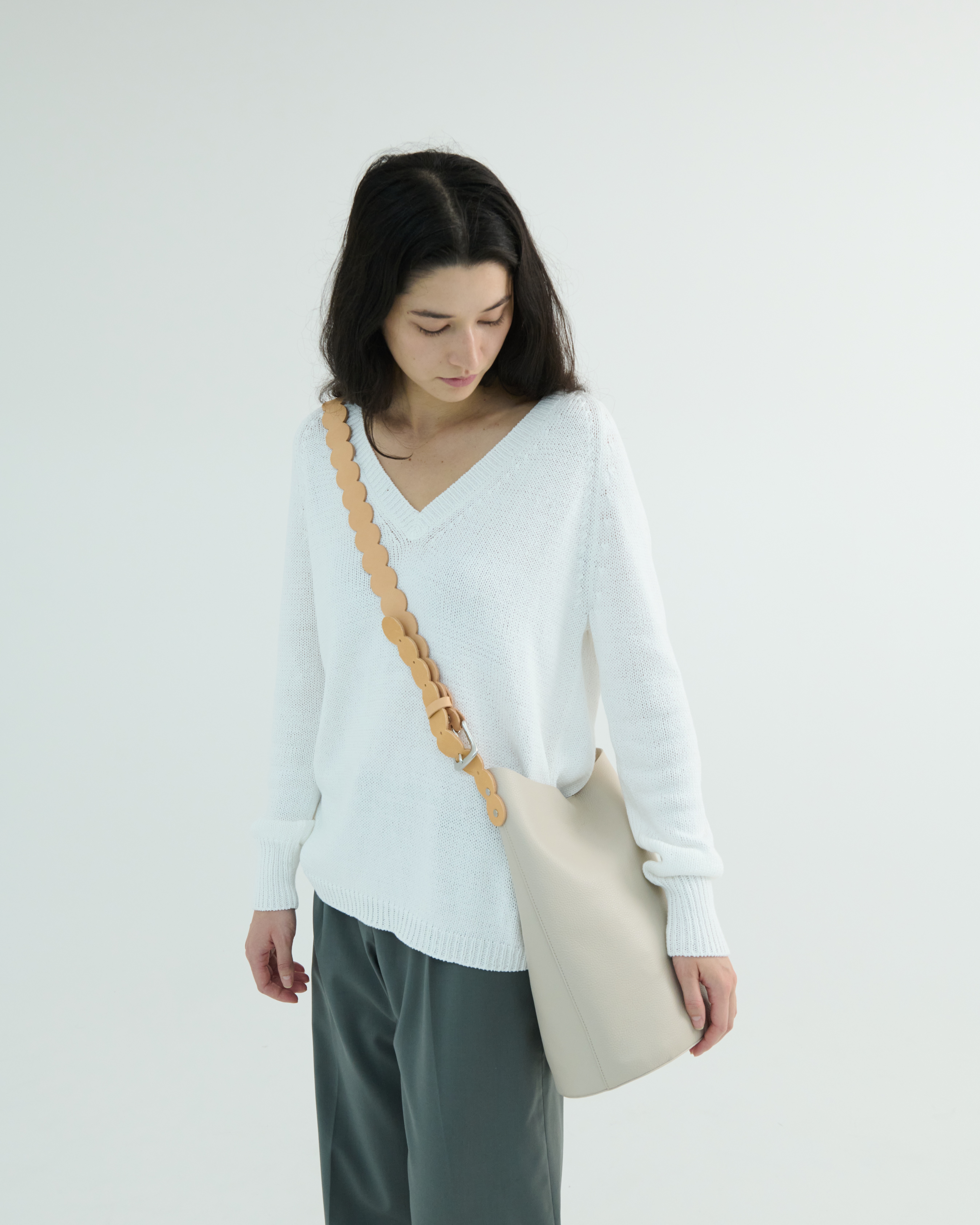 Belted bag 01 (Ivory)