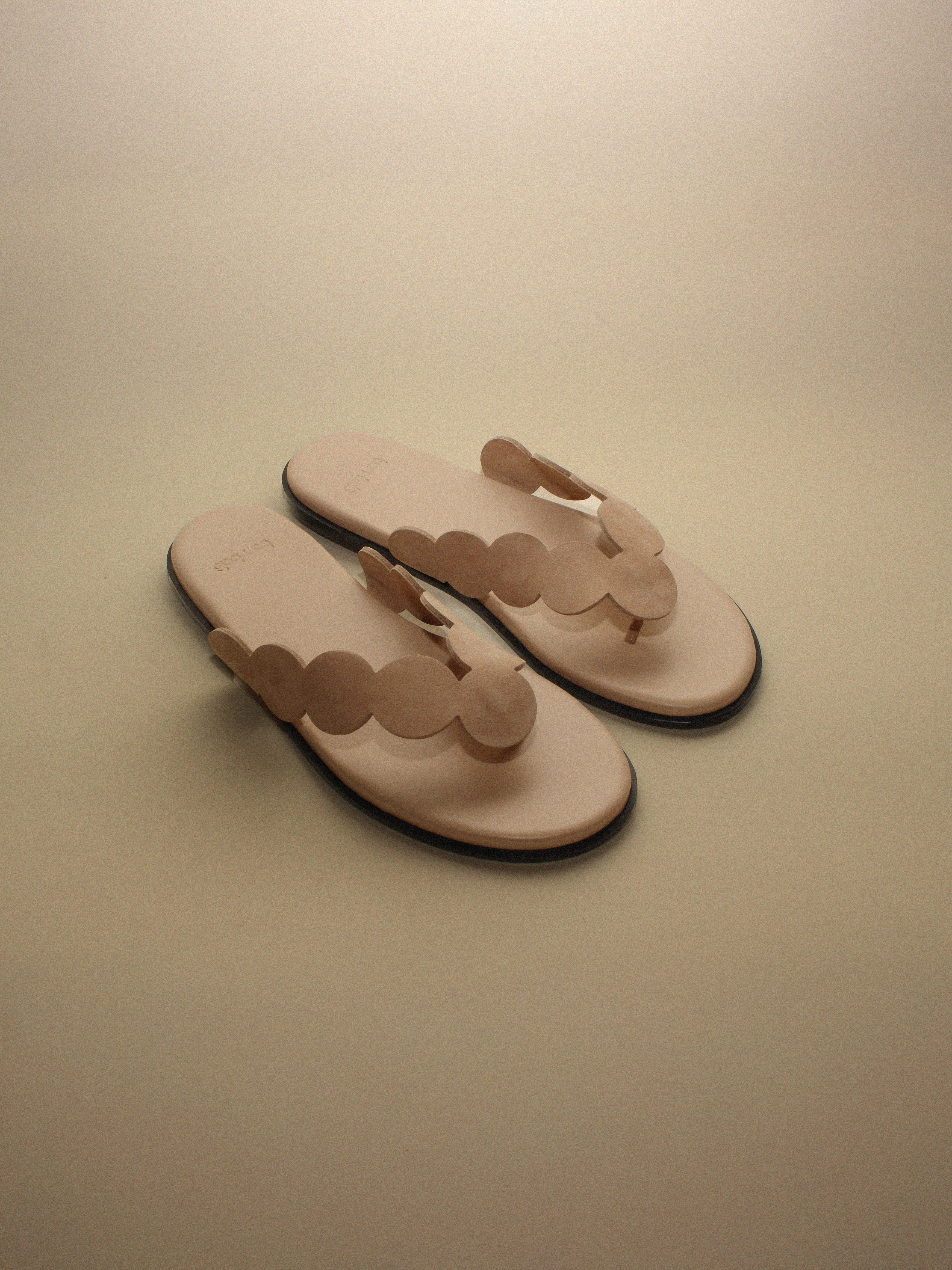 Cloud Flip-flops (Beige)
