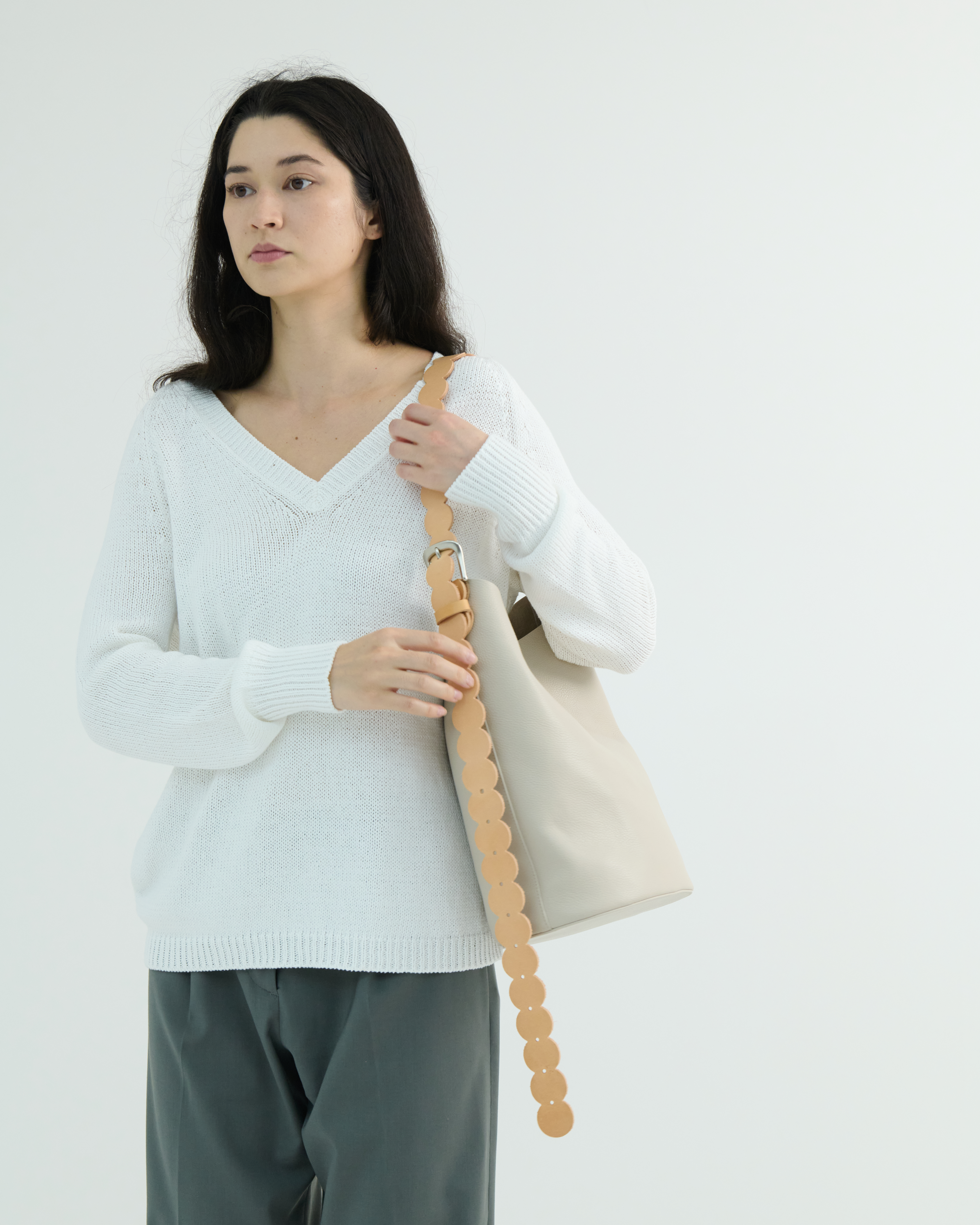 Belted bag 01 (Ivory)