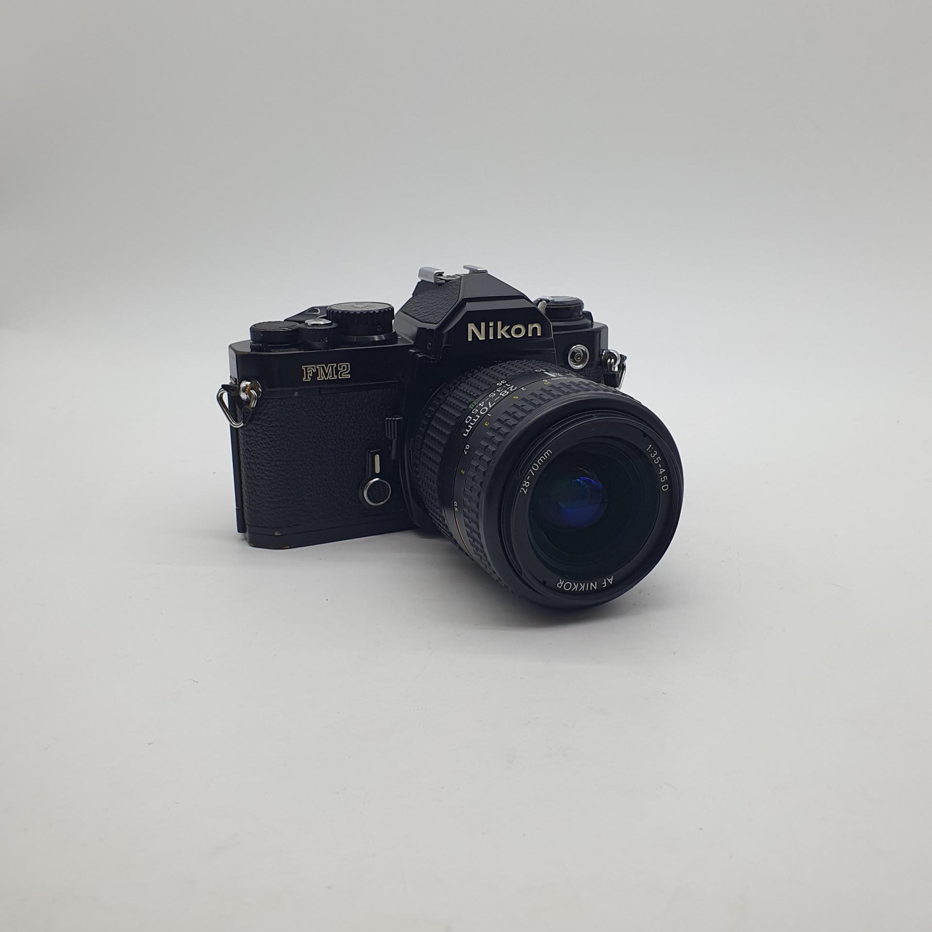 니콘 FM2 Nikon + 50mm nikkor 박보검 카메라😎