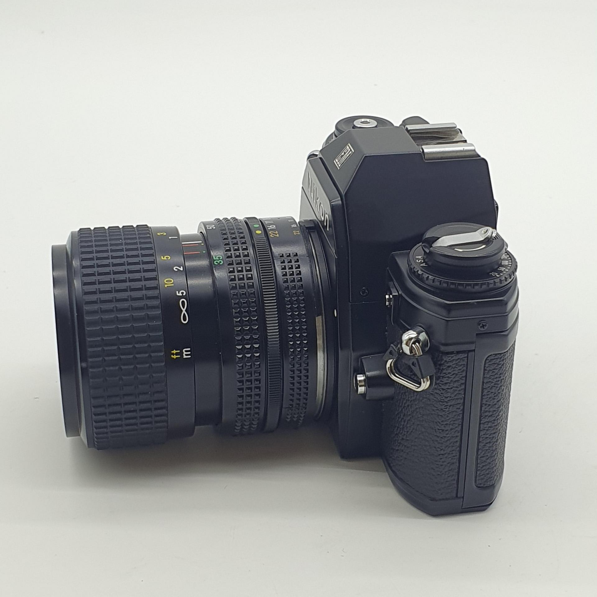 니콘 Nikon EM + Nikkor Lens
