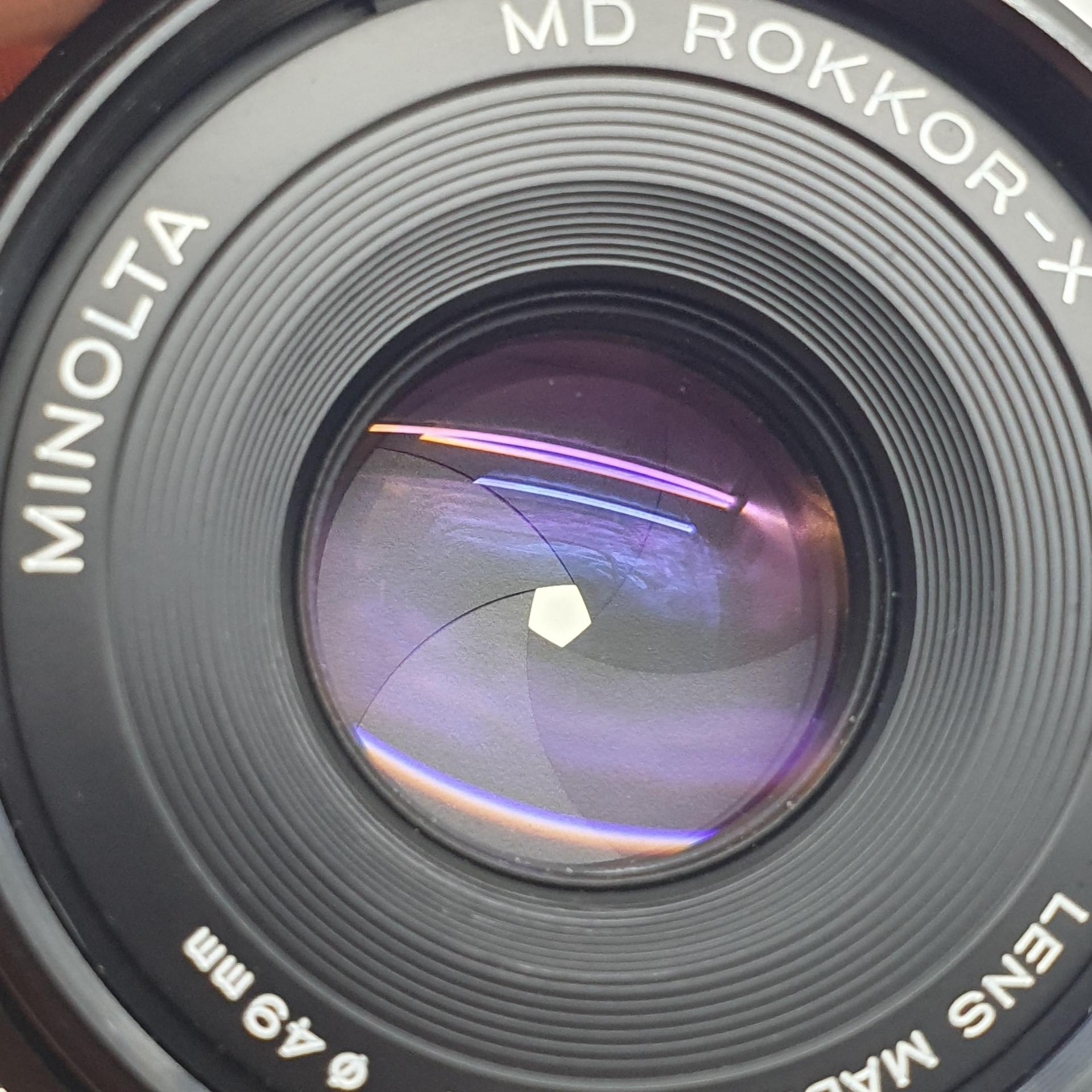 미놀타 45mm F2.0 펜케이크