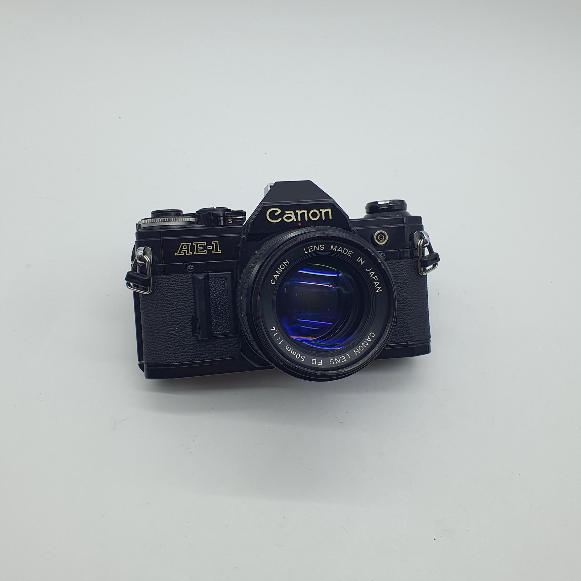 캐논 canon AE-1 + 50mm FD Lens
