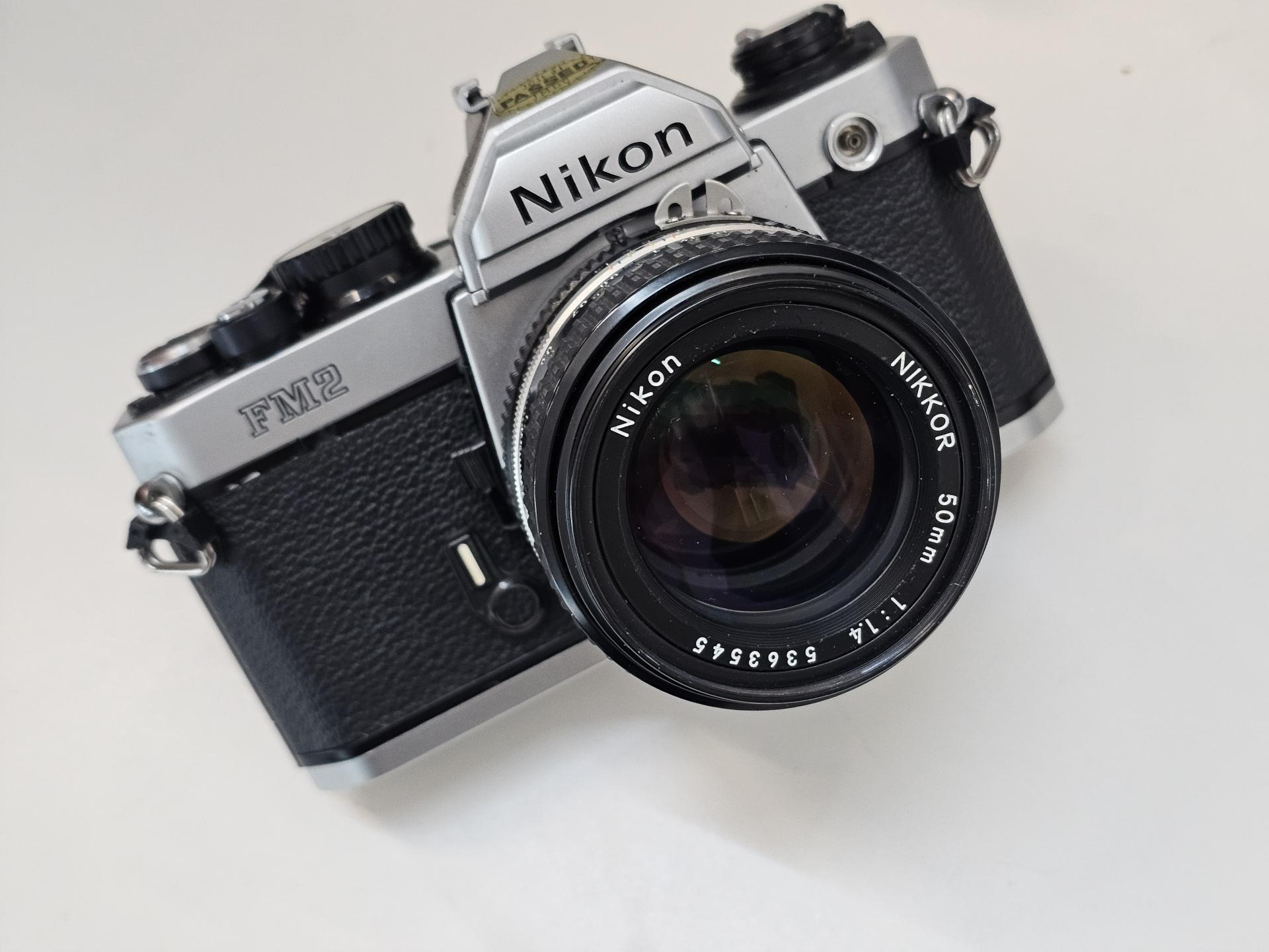 니콘 FM2 Nikon + 50mm nikkor 박보검 카메라😎