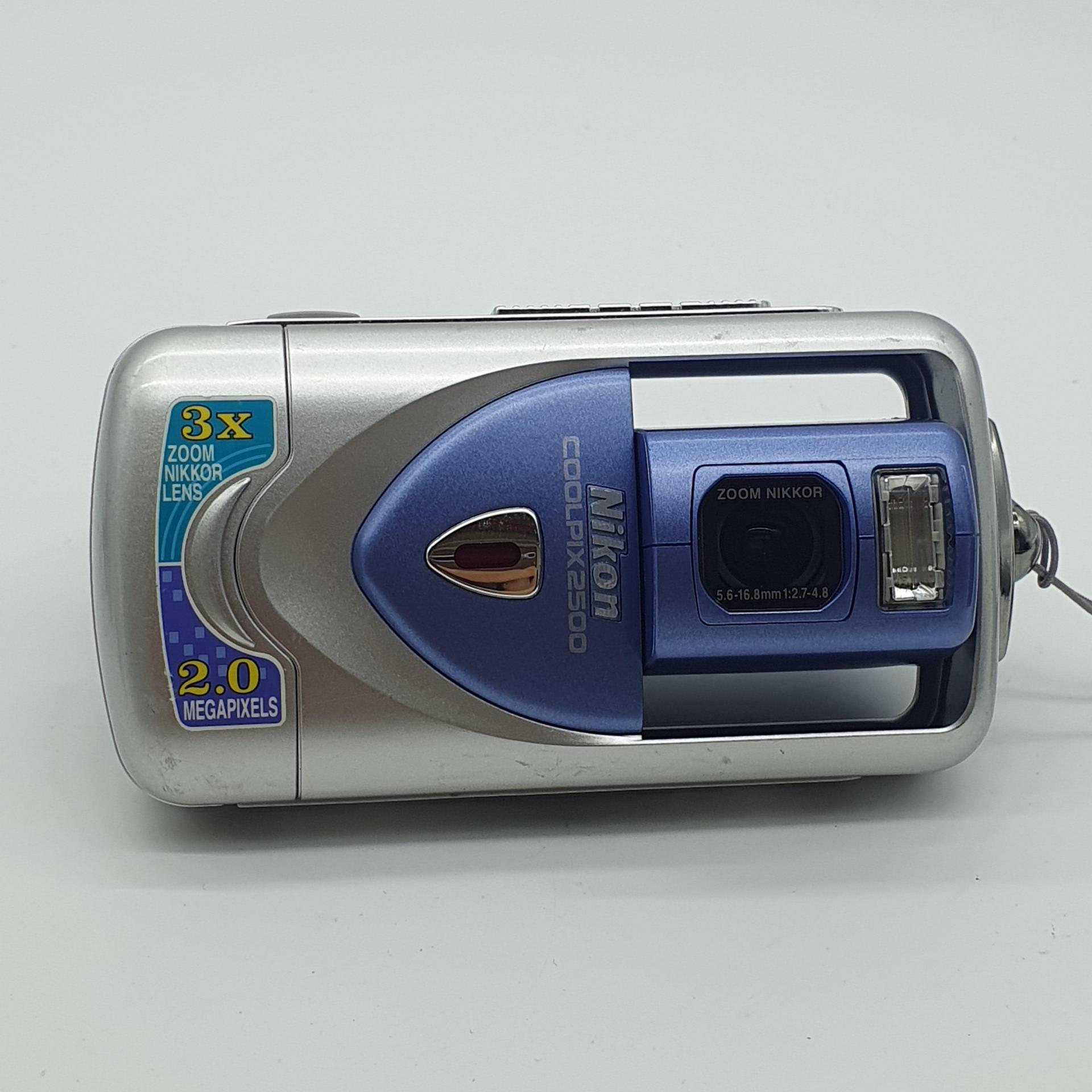 니콘 쿨픽스 E2500