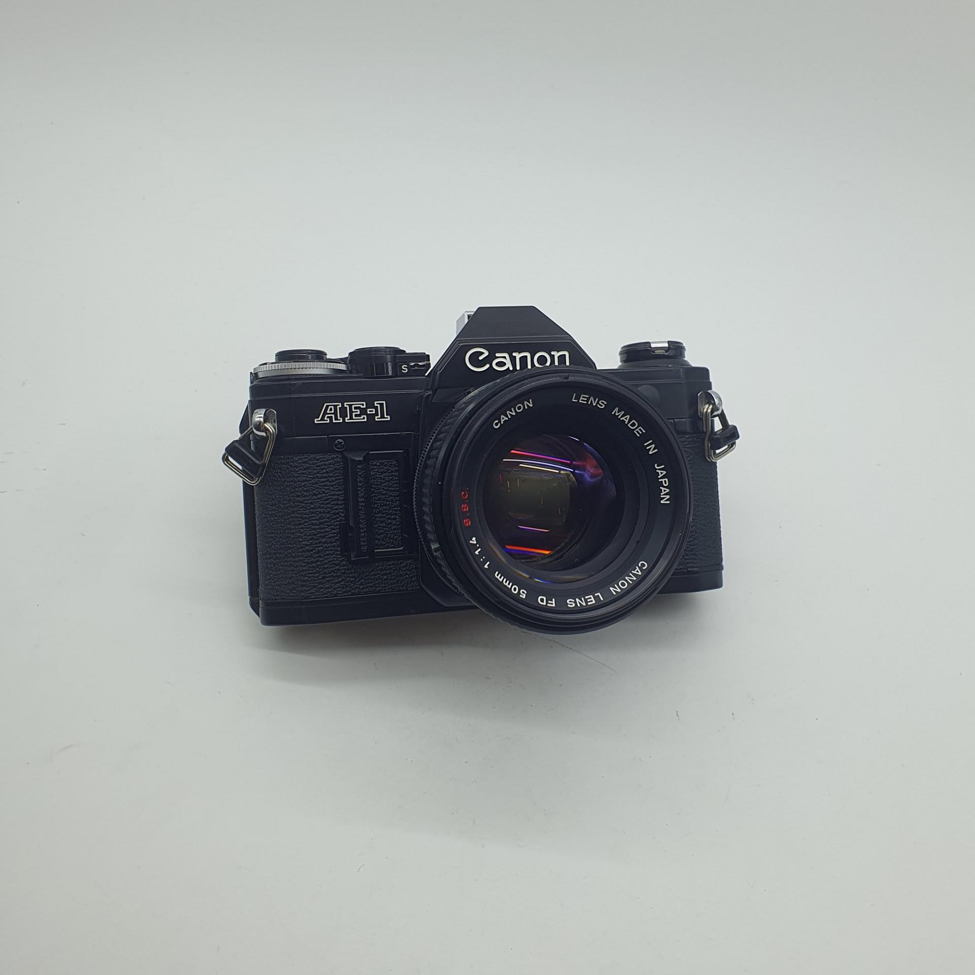 캐논 canon AE-1 + 50mm FD Lens