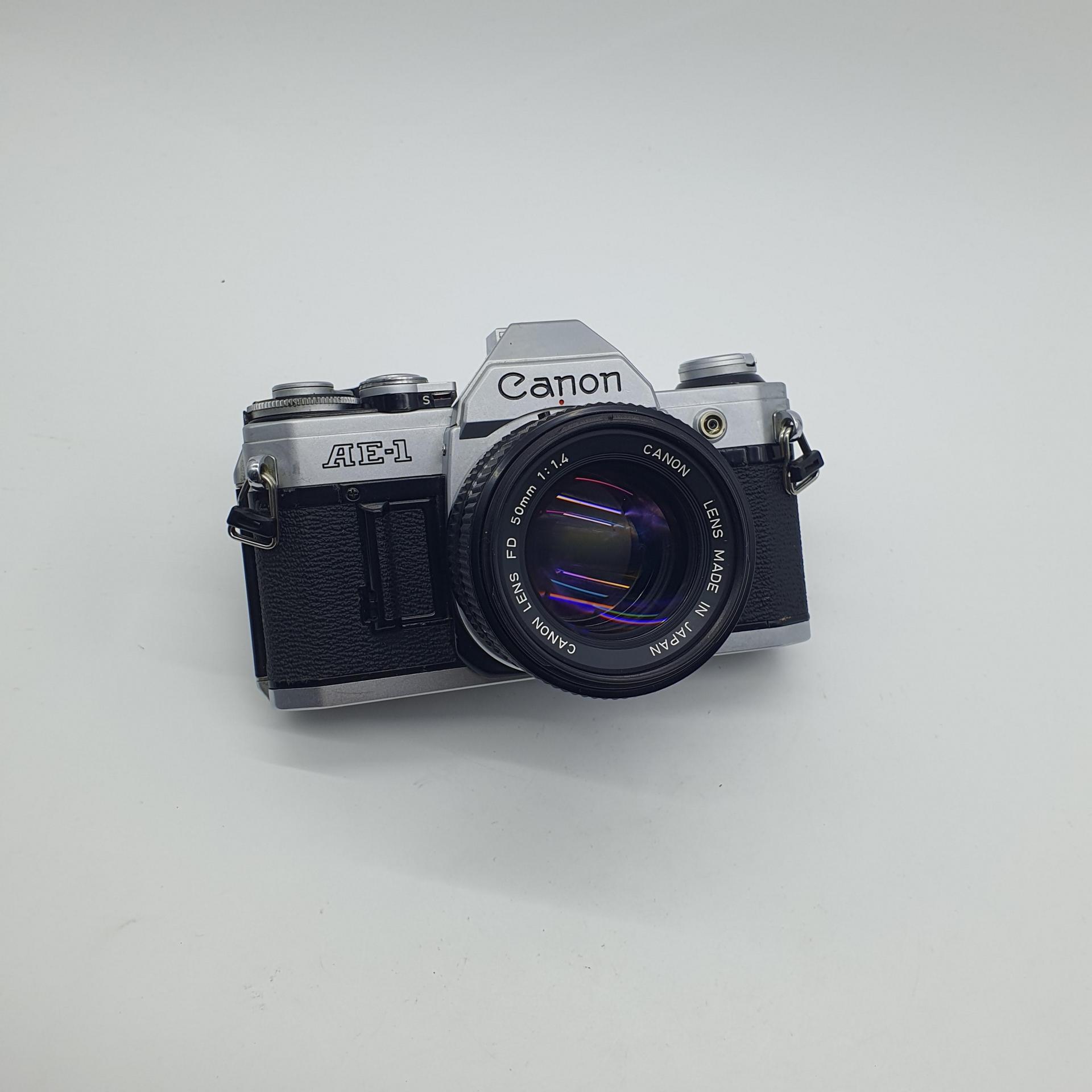 캐논 canon AE-1 + 50mm FD Lens