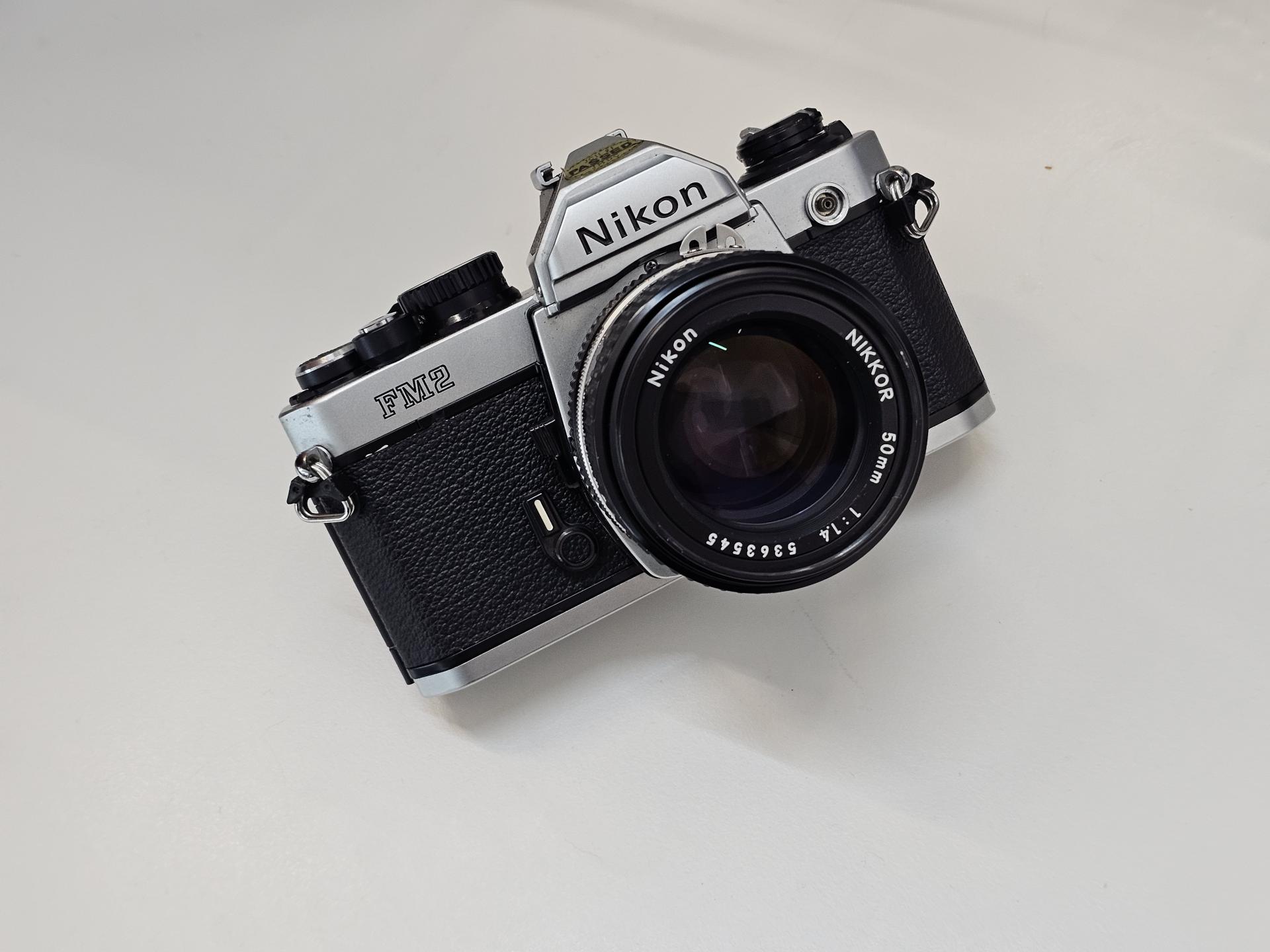 니콘 FM2 Nikon + 50mm nikkor 박보검 카메라😎