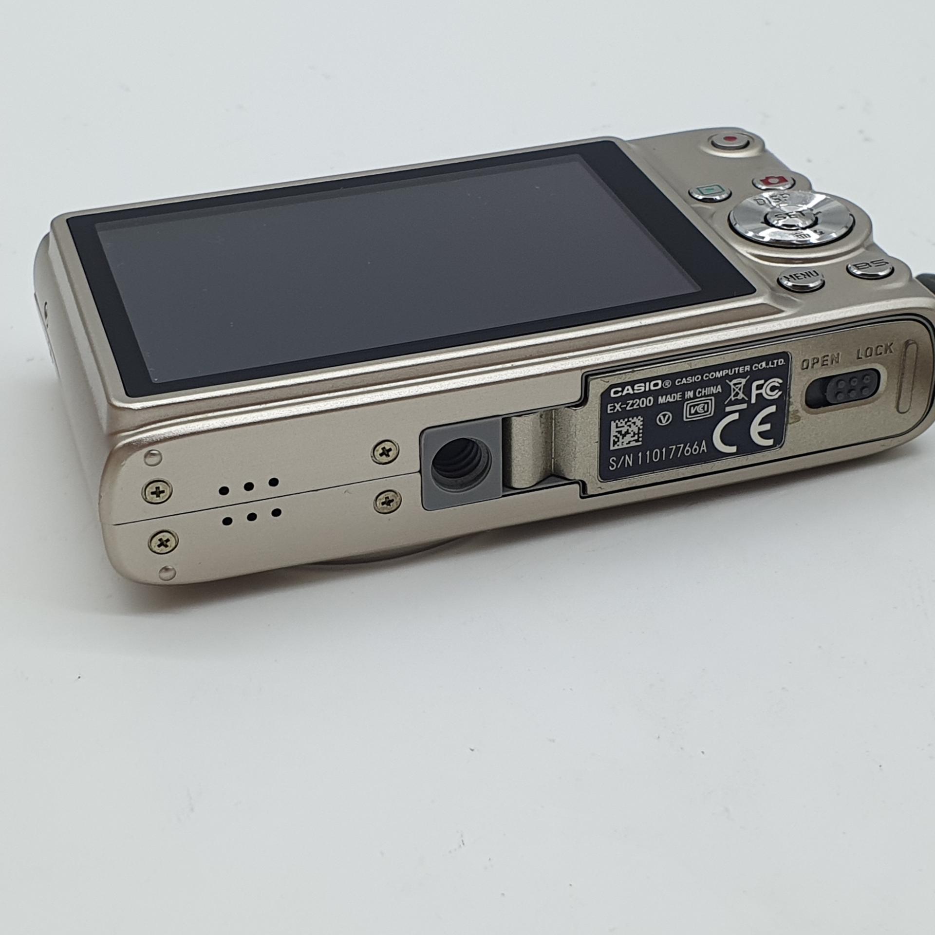카시오 엑슬림 EX-Z200