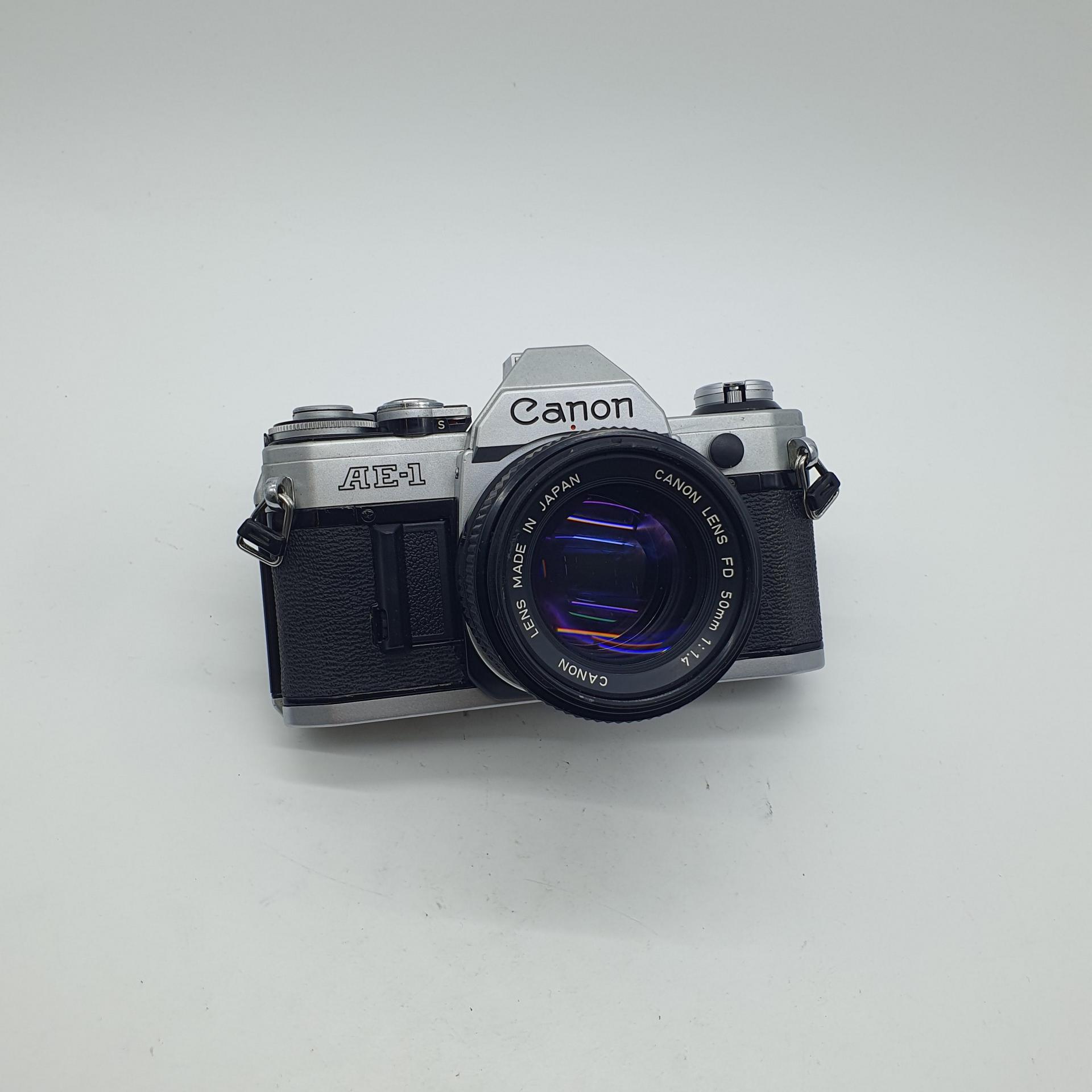 캐논 canon AE-1 + 50mm FD Lens