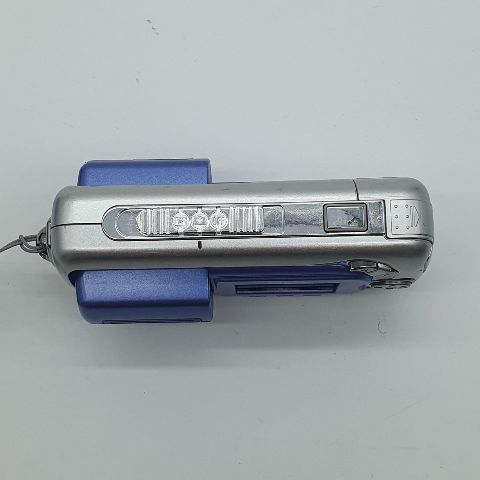 니콘 쿨픽스 E2500