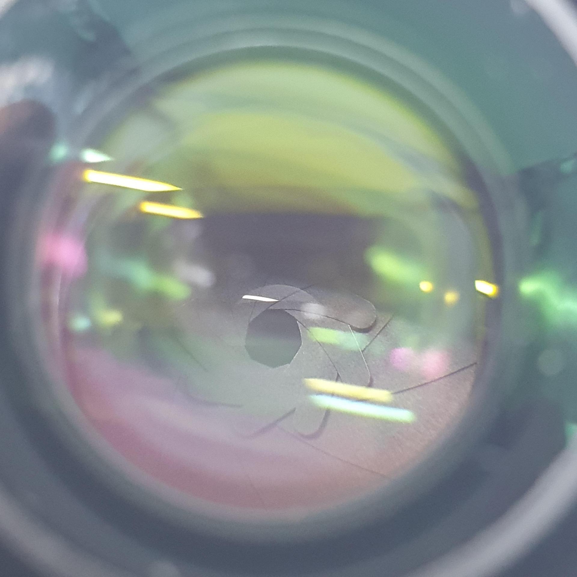 니콘 AF 28-105mm F3.5-4.5D + HB-18 후드 (품번_DD5701)
