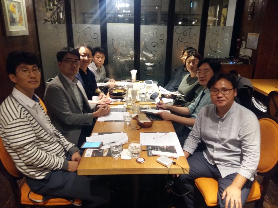 b7757f0d827a5.jpg