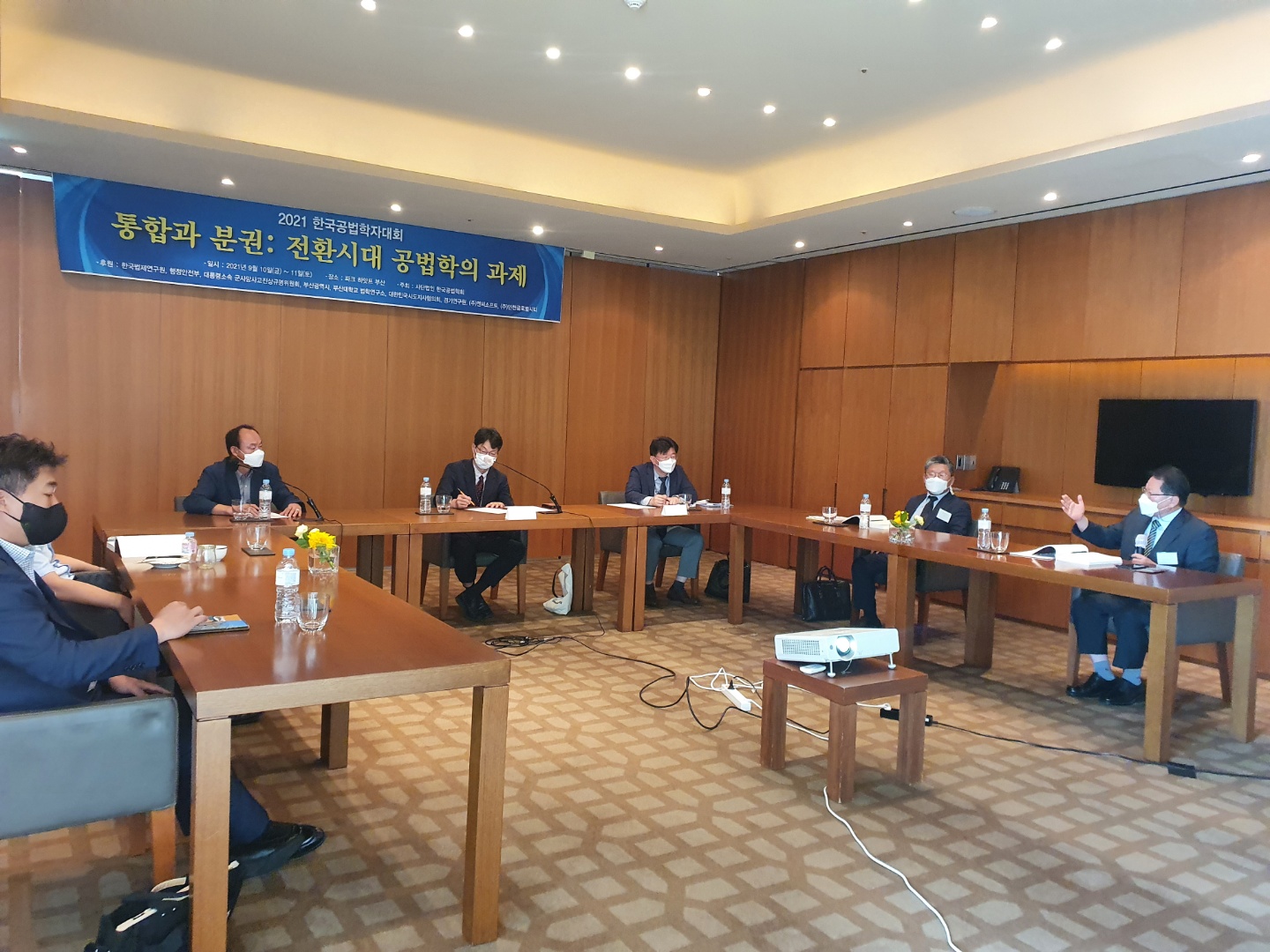 cf13dfd665b67.jpg