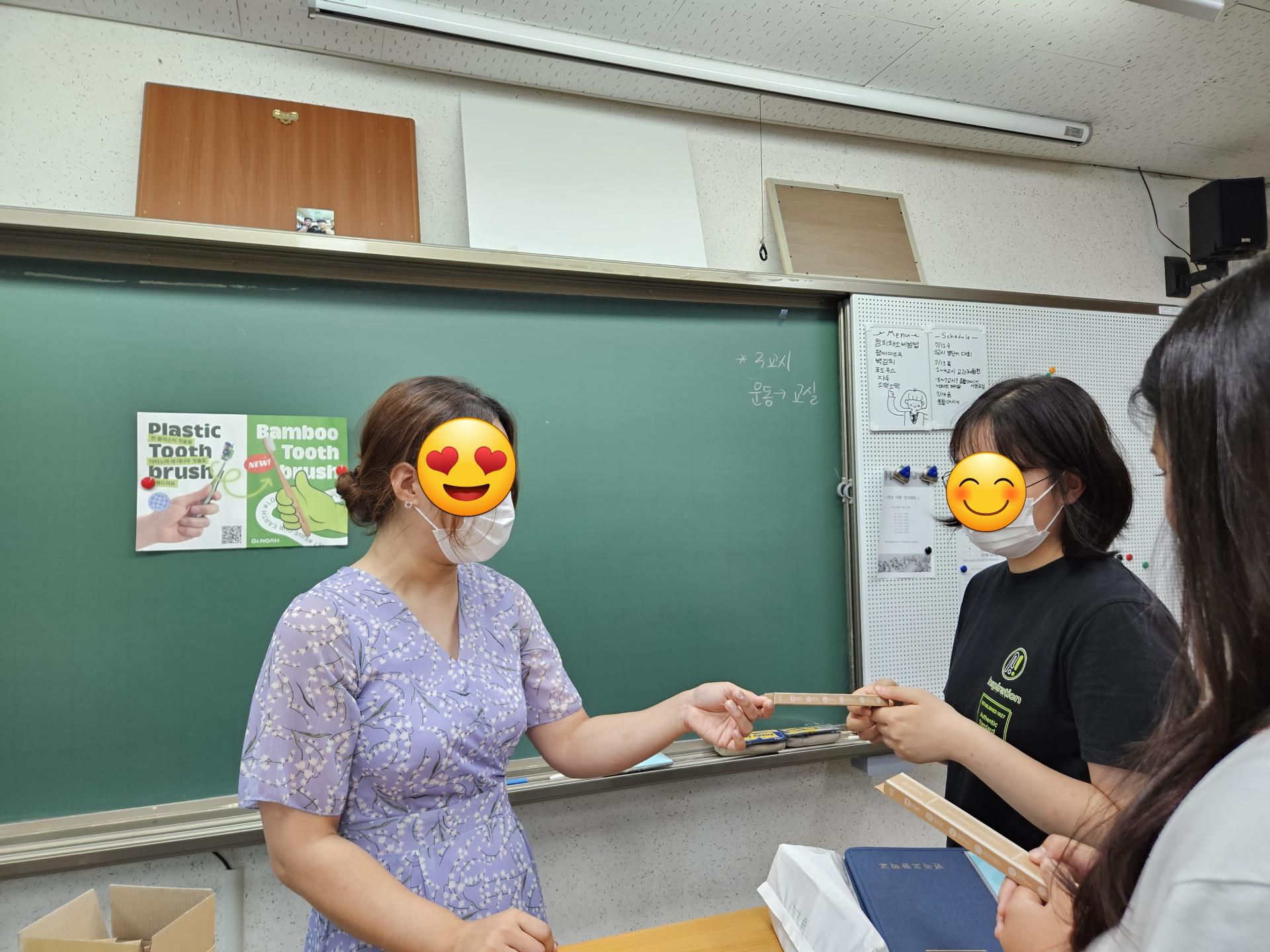 74ca09848402a.jpg