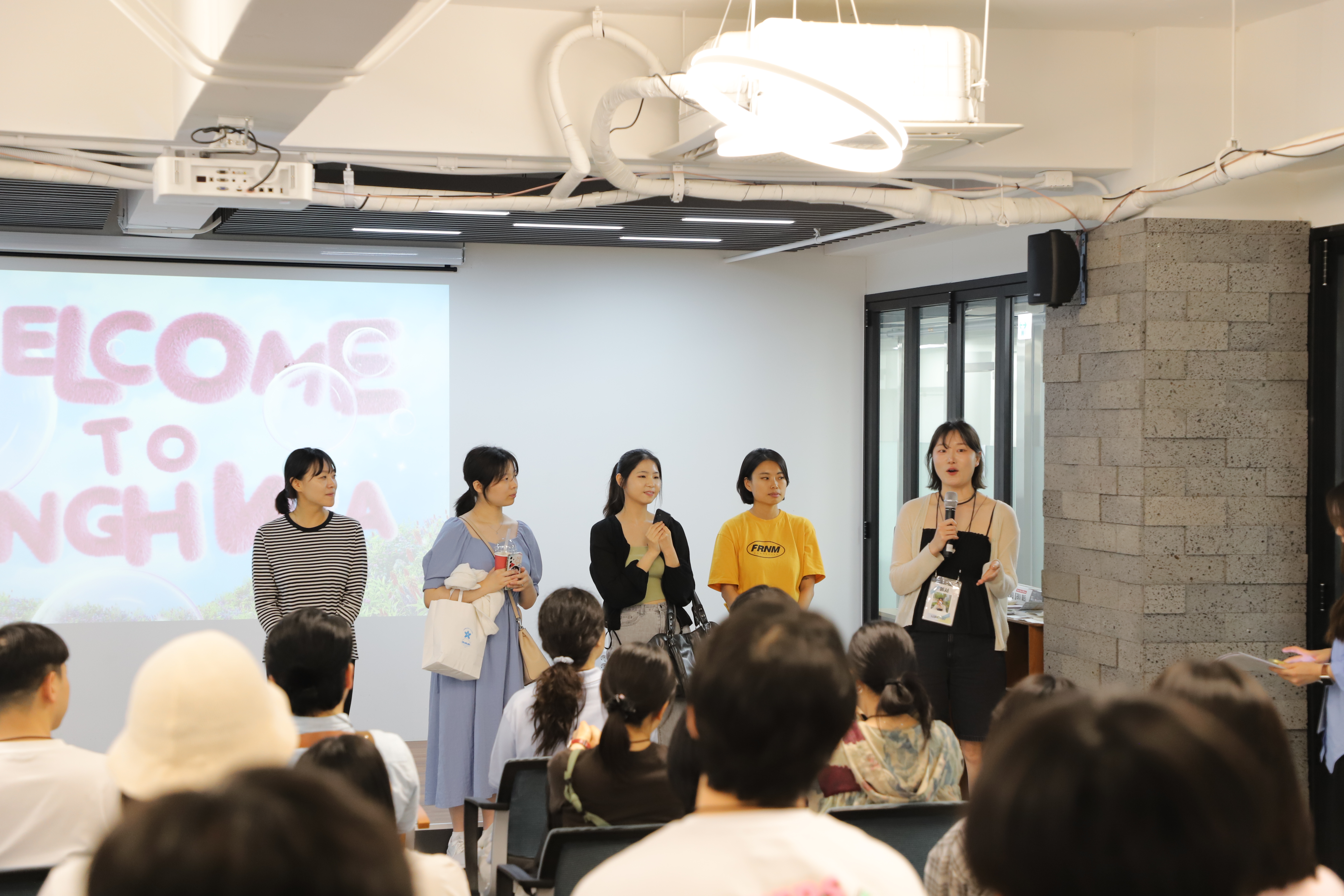 f0974f6e1cca4.jpg