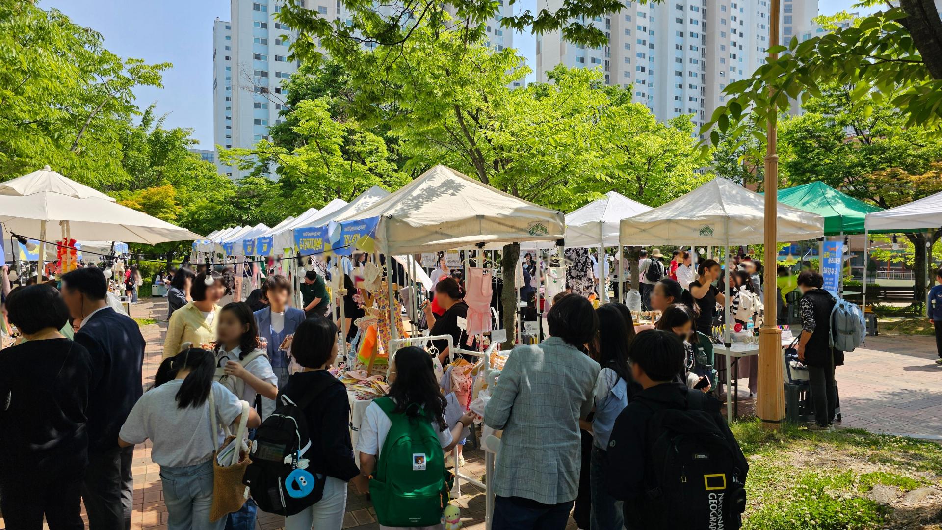 대전] 우리동네 복지기금 마련을 위한 제3회 글꽃 플리마켓 개최! : 소식 > 국내소식