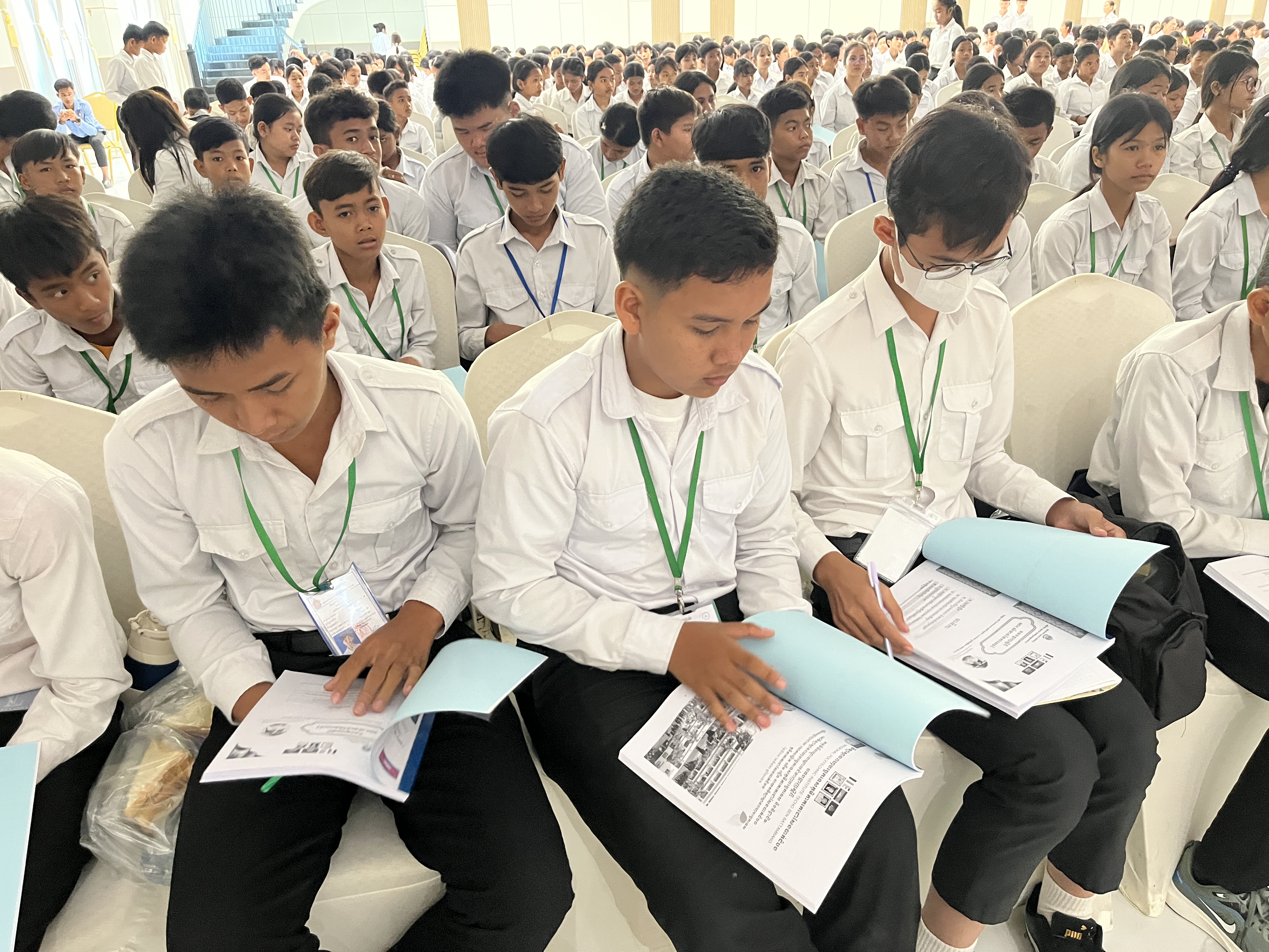e132ed8a6eff6.jpg