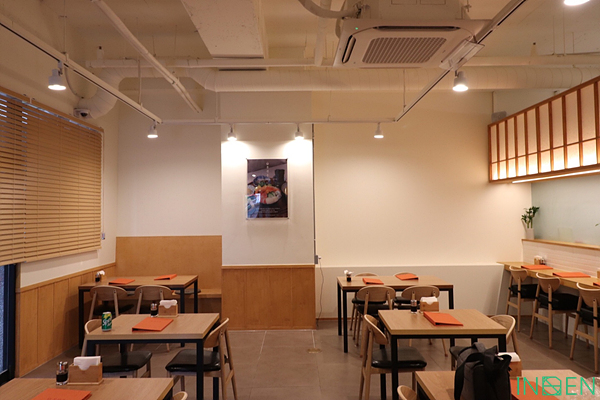 부산 B일식당_