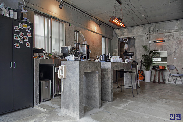 경기 광주 카페 NFBB 인테리어 핫플 콘크리트 노출