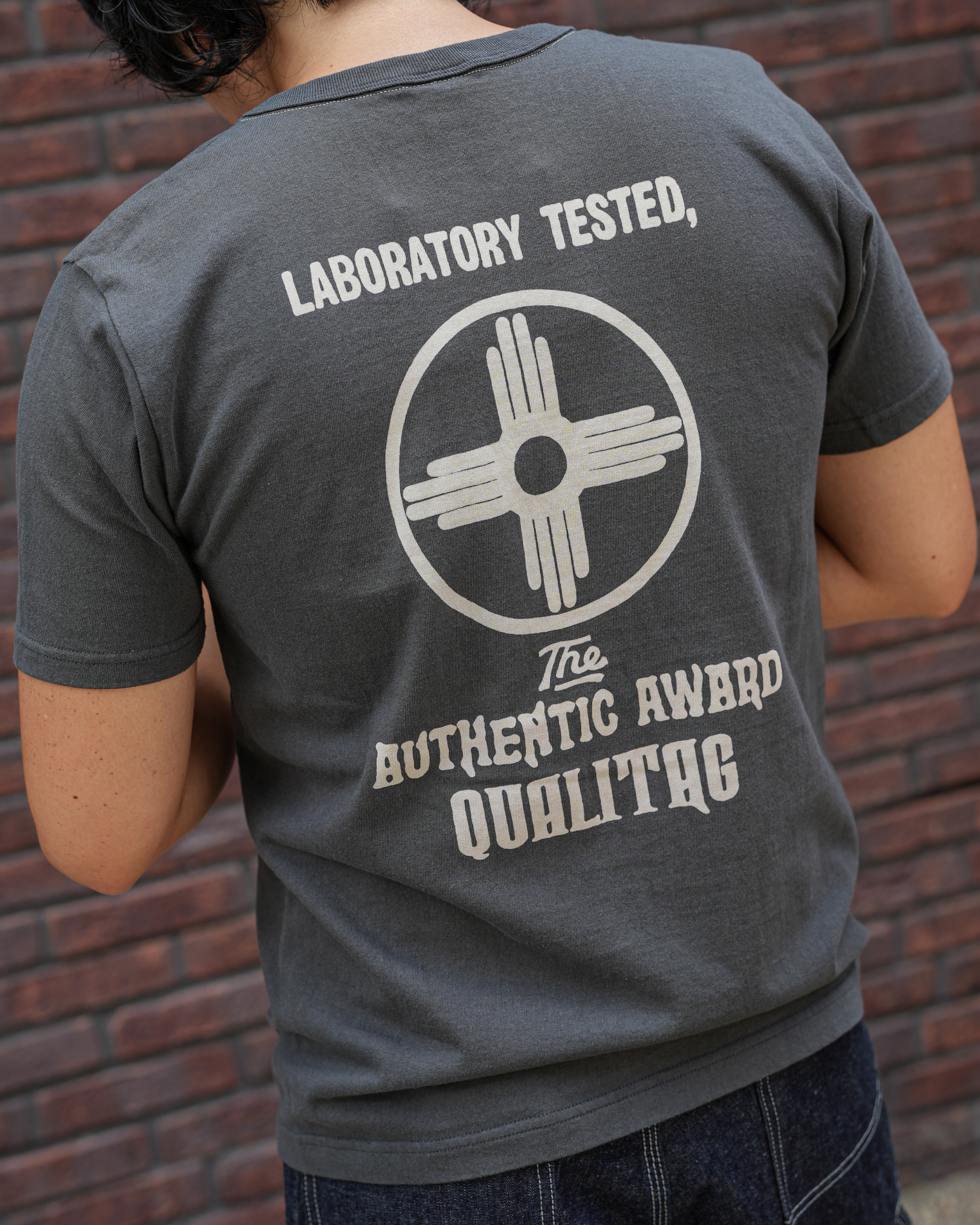 [ No.29114 ] Qualitag S/S Tee [Charcoal]