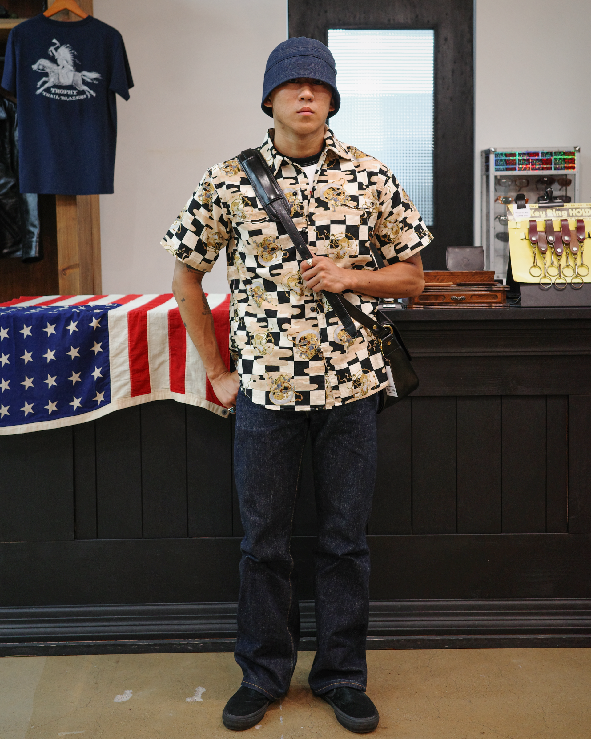 [ IPHSB-11 ] Horsehide Mail Bag / Medium Size [Black]