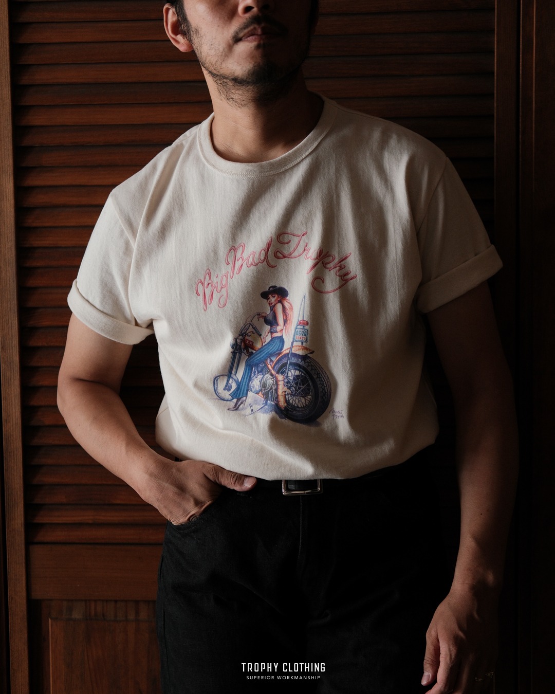 [ TR26SS-214 ] Big Bad Trophy OD S/S Tee [2 Colors]
